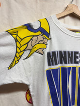 Load image into Gallery viewer, Vtg Minnesota Vikings Apex One NFL T-Shirt: L

