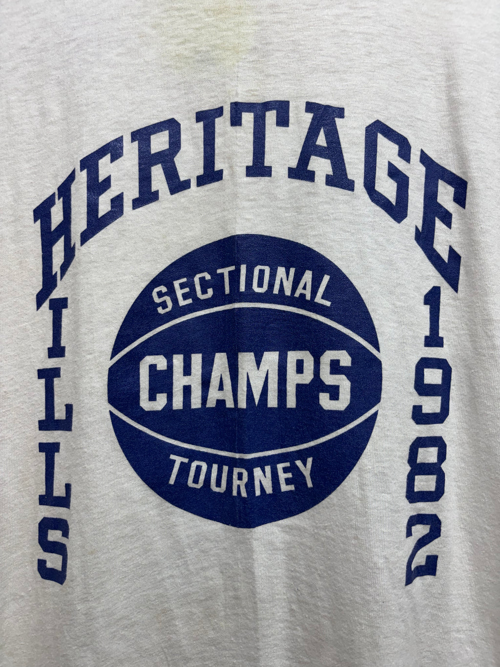 Vintage Heritage Hills High School Indiana Basketball 1982 Ringer T-Shirt: XL