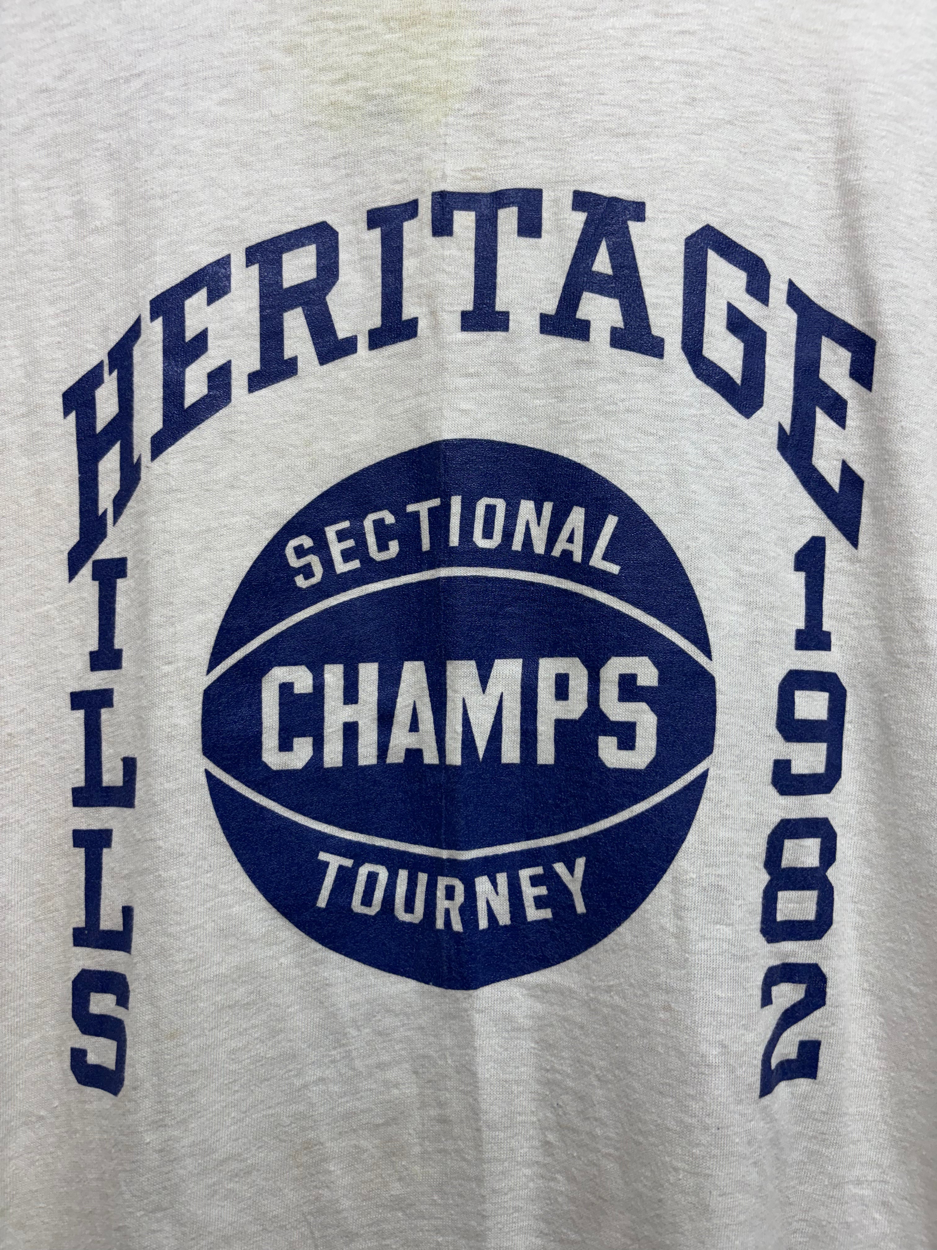 Vintage Heritage Hills High School Indiana Basketball 1982 Ringer T-Shirt: XL