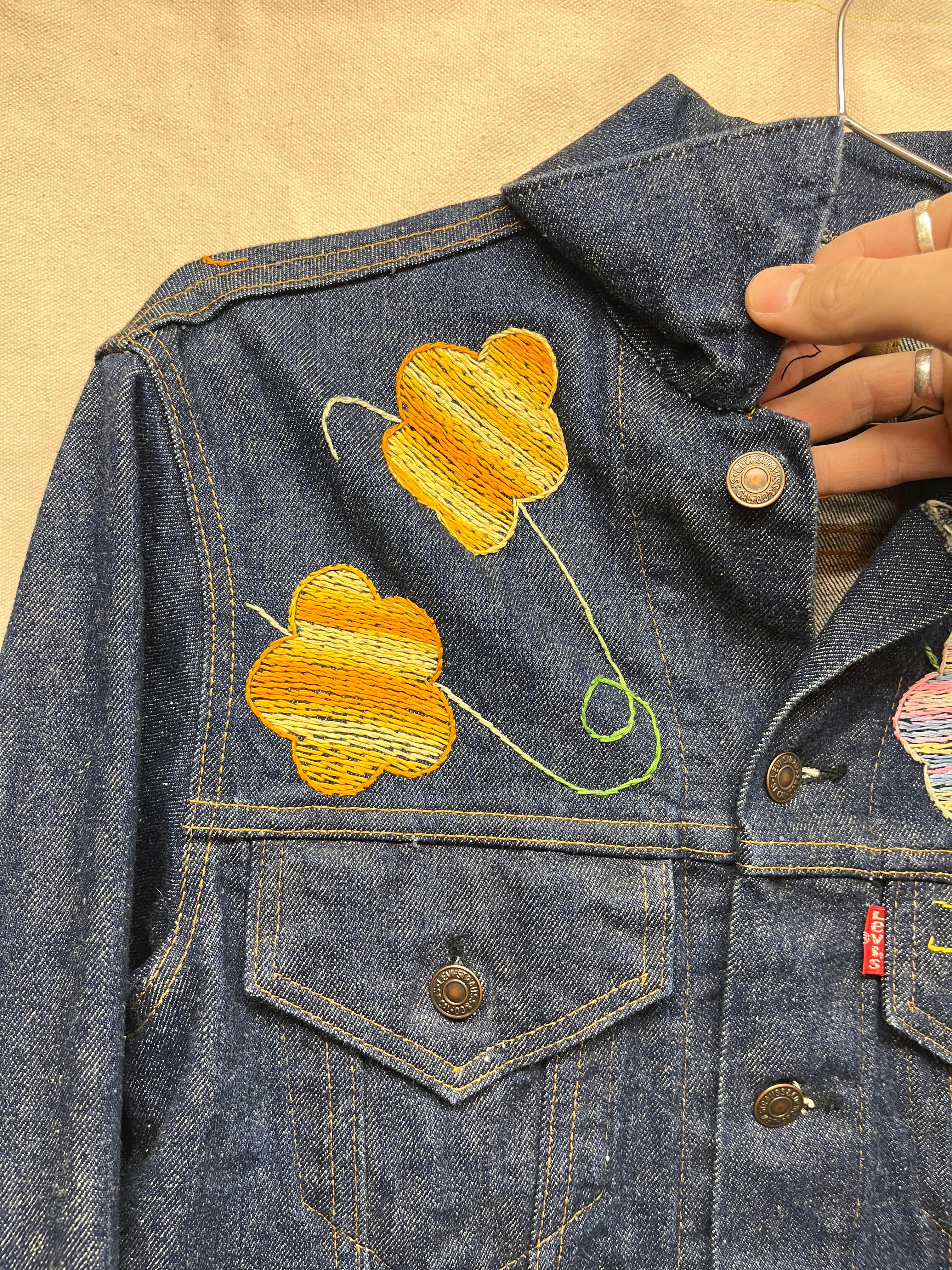 Vintage Levi's Type 3 70505 0217 Hand Embroidered 70's Dark Denim Trucker Jacket: 36 Small