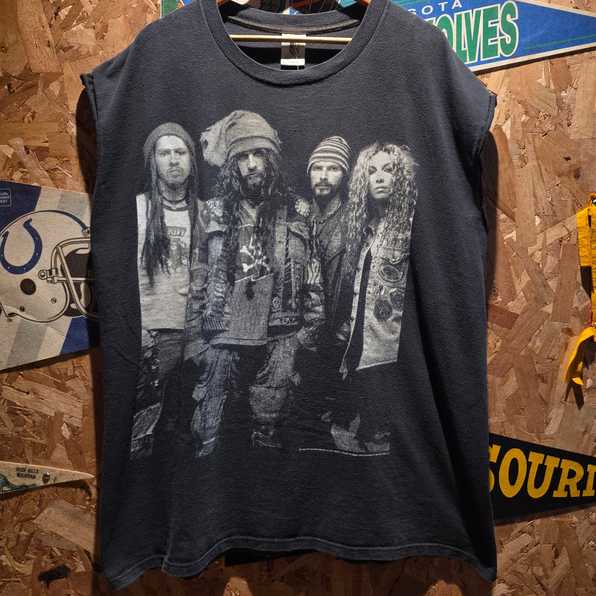 VTG 1995 White Zombie Cut-Off Black T-Shirt: XXL