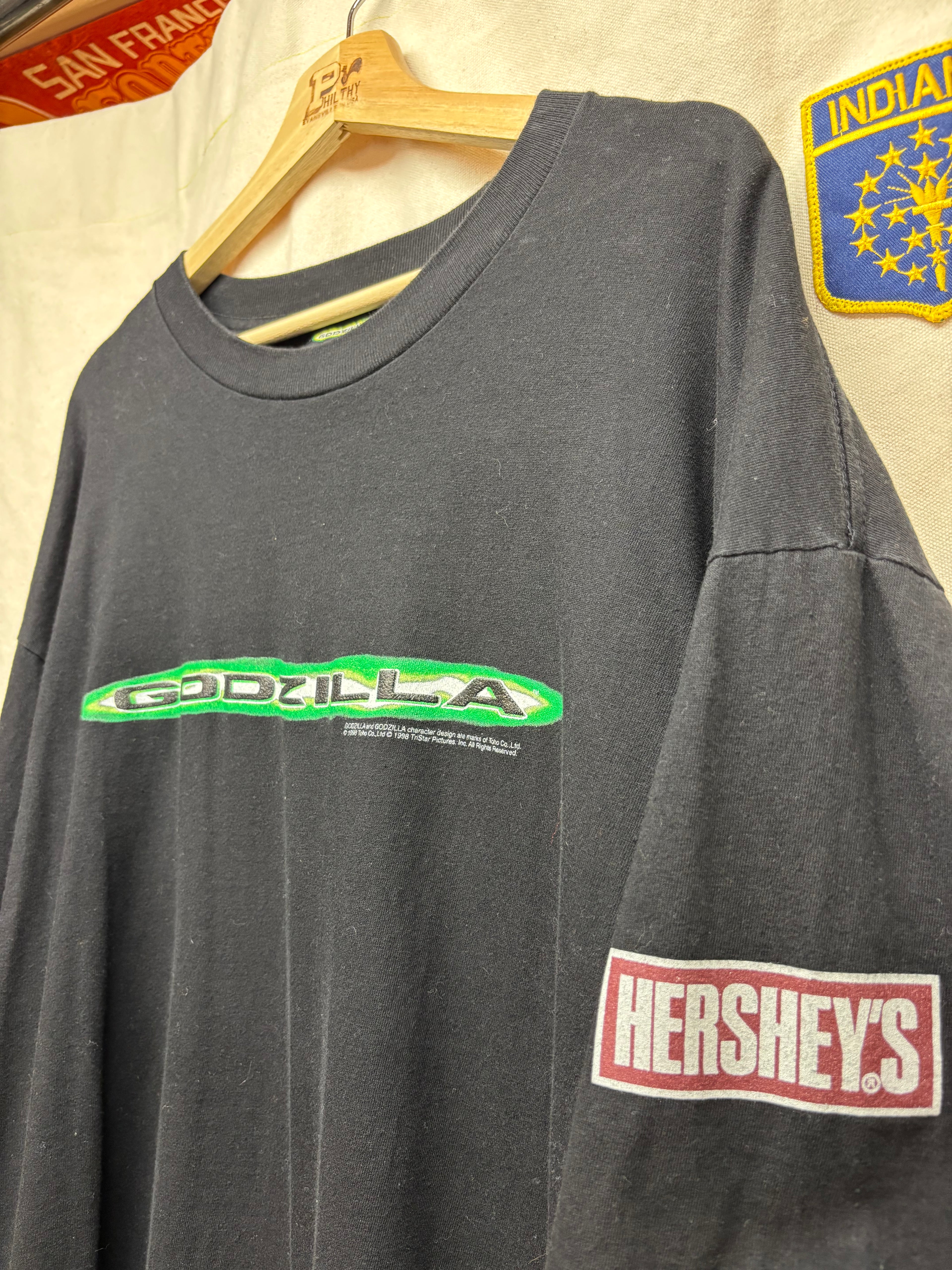 Vintage Godzilla 1998 Hersheys Movie Promo T-Shirt: XL