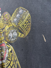 Load image into Gallery viewer, Vtg Chicago Bulls 5 Rings T-Shirt: XXL
