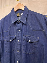 Load image into Gallery viewer, Vintage Prentiss USA Western Denim Pearl Snap Long Sleeve Button Up Shirt: Large
