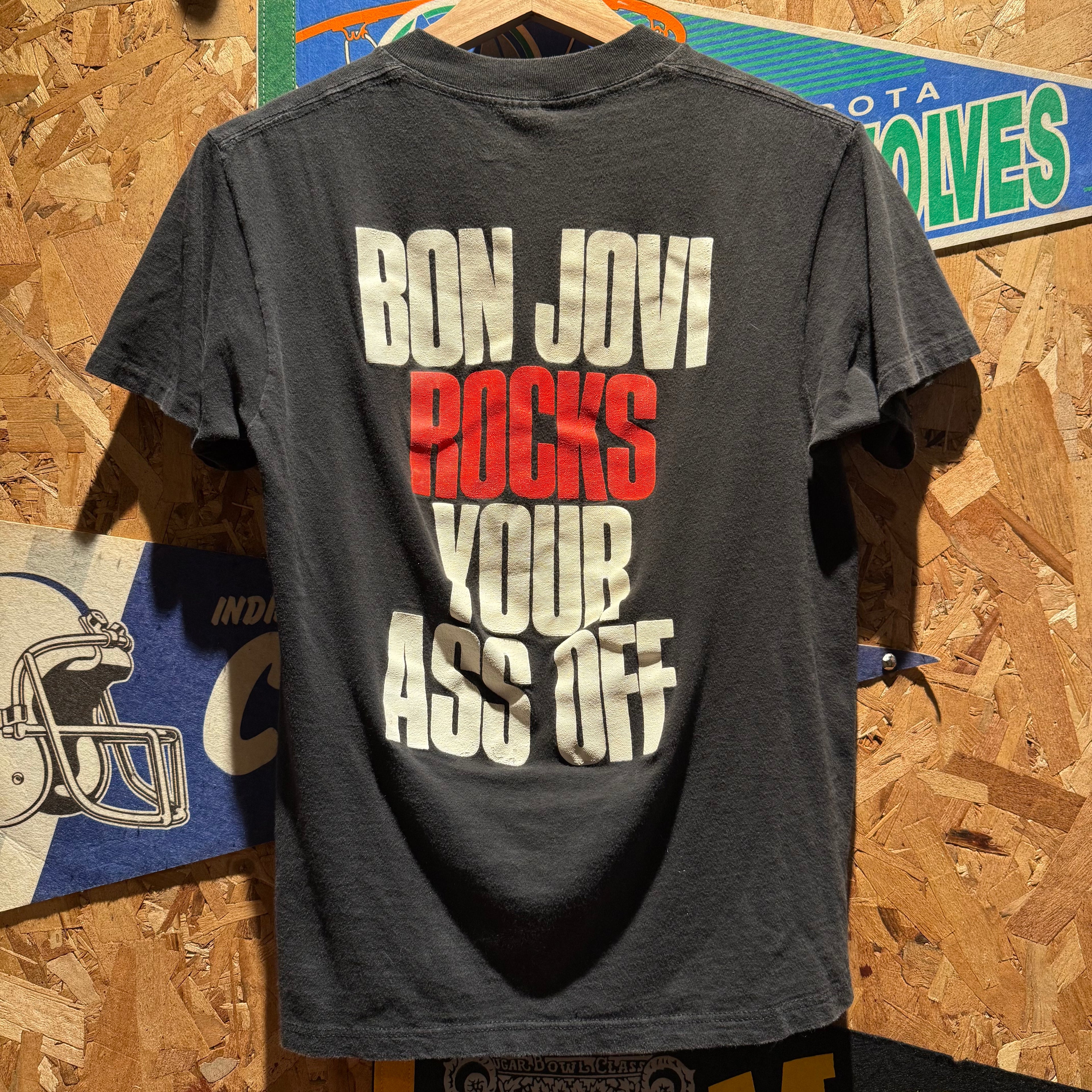 Vintage Bon Jovi Band T-Shirt: S/M