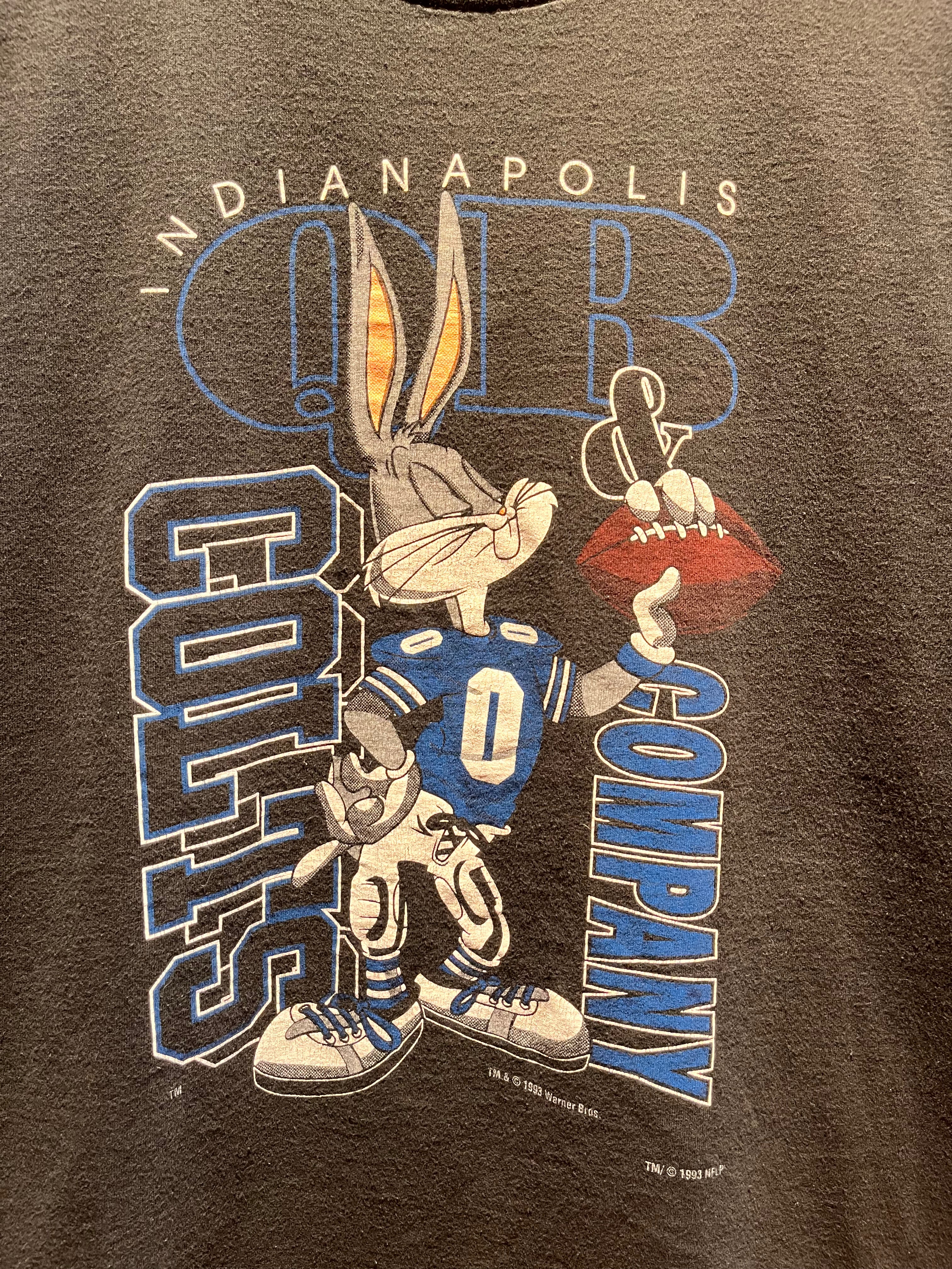 Vintage Indianpolis Colts Bugs Bunny NFL 90's Artex Black T-Shirt: XL