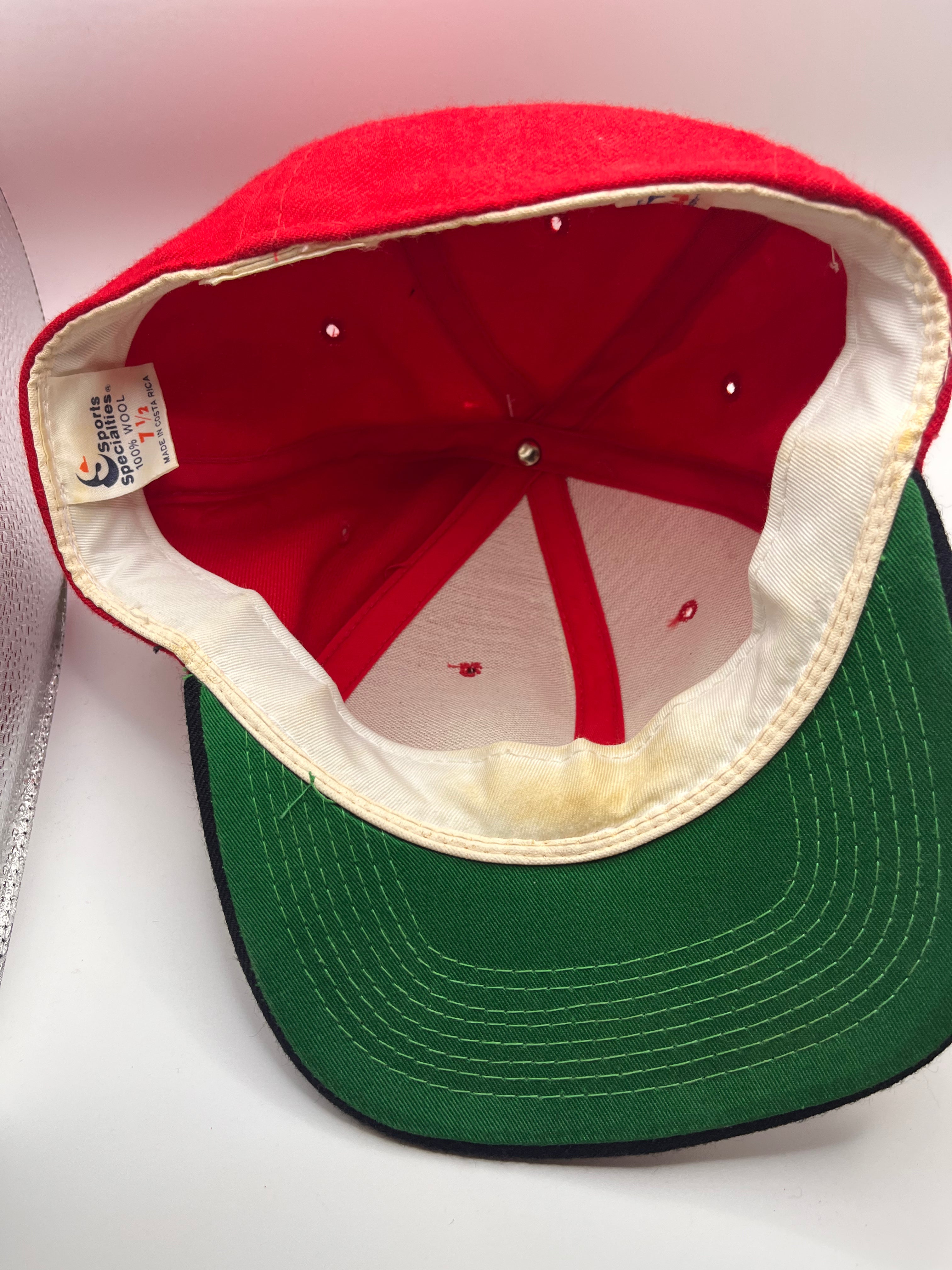 Vintage Chicago Bulls Script NBA Sports Specialties Red Wool Fitted 90's Hat: 7 1/2