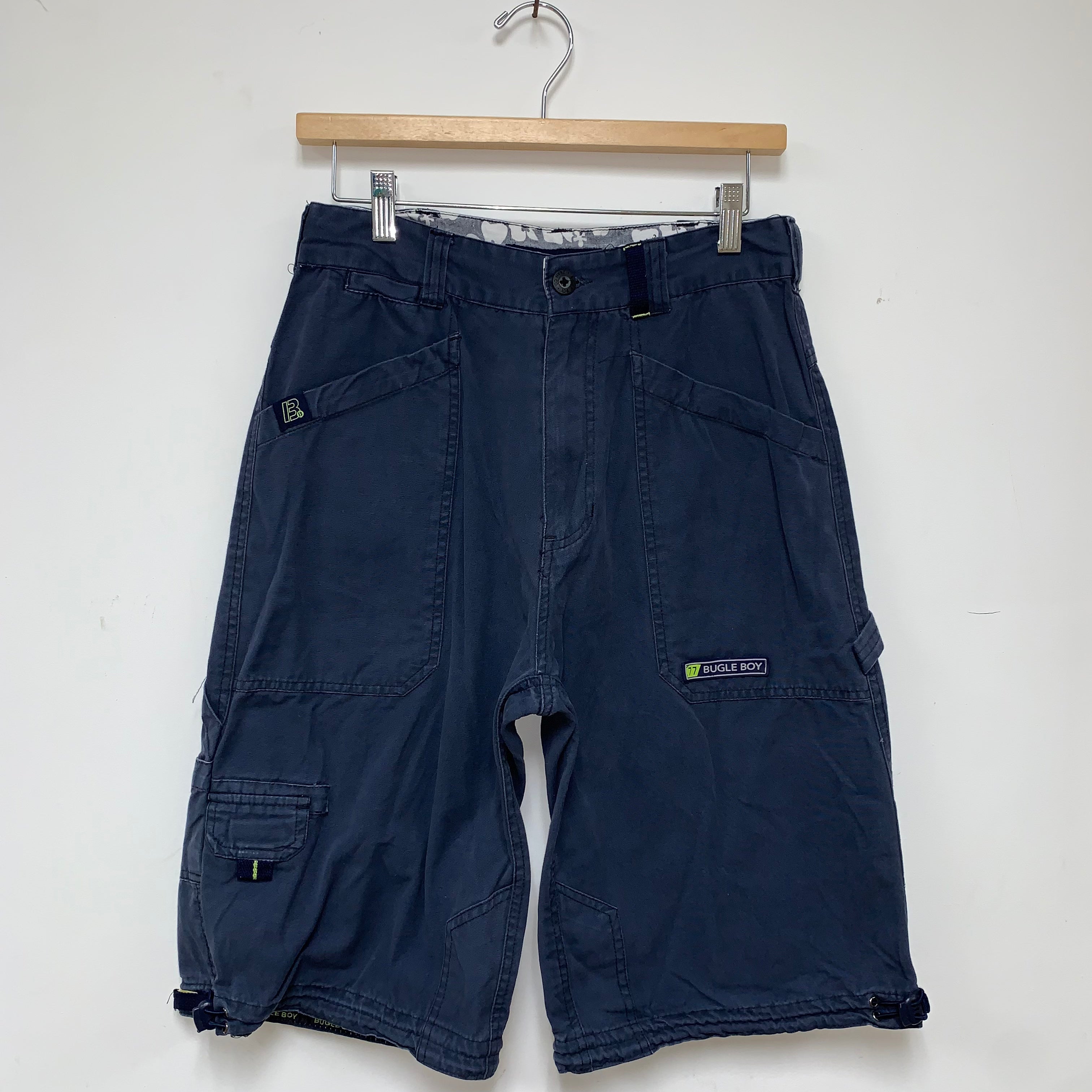 Vintage Bugle Boy Navy Blue Y2K Cargo Shorts: 29"