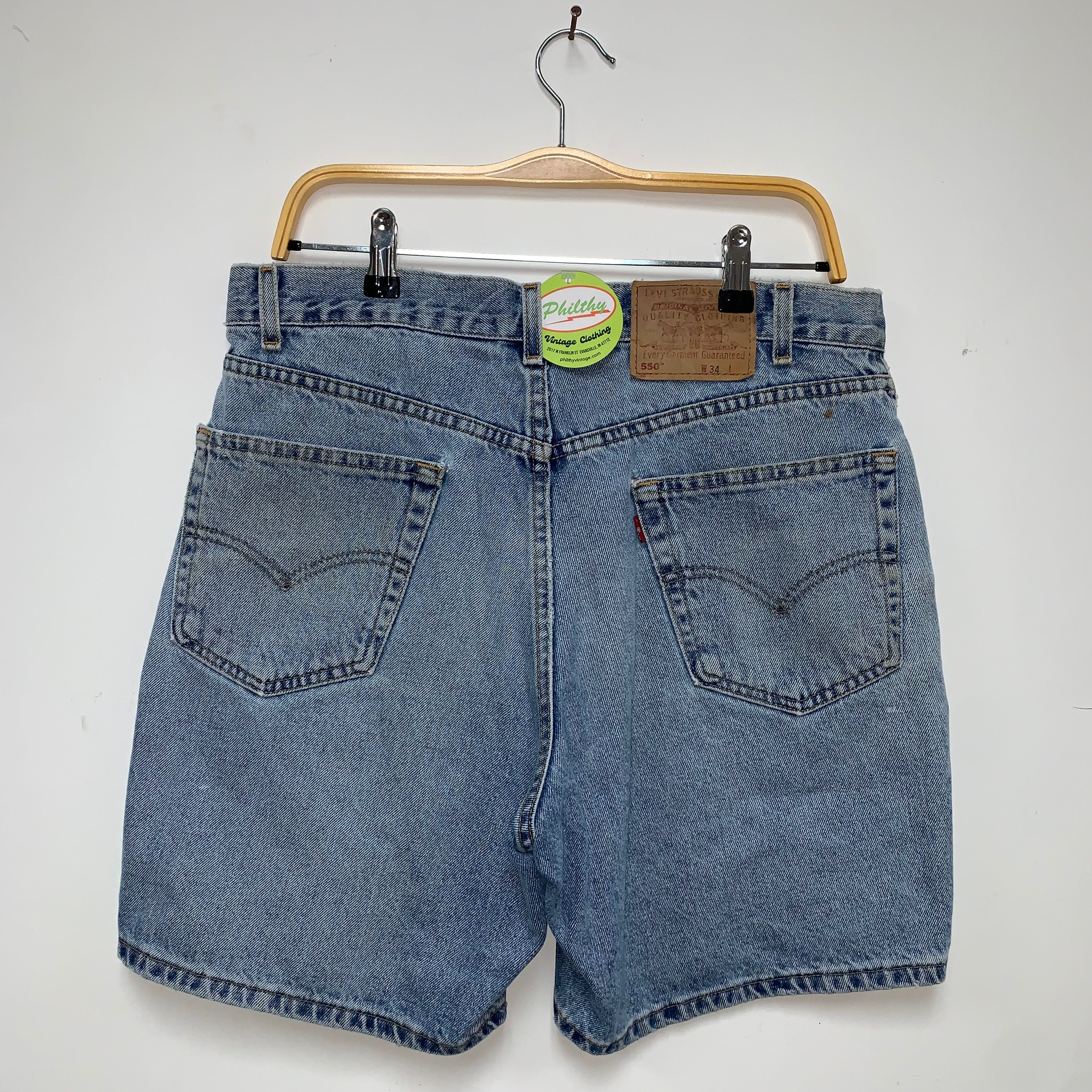 VIntage Levi's 550 Paint Splatter Jean Shorts: 34