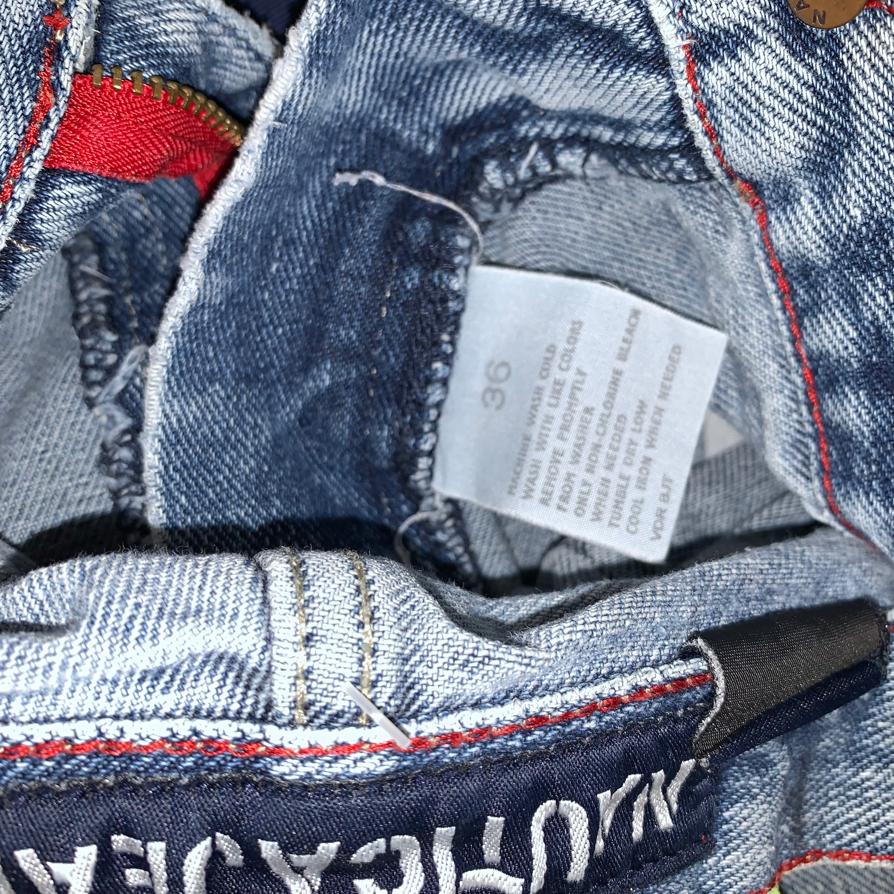 Vintage Nautica Baggy Denim Jean Shorts: 36"