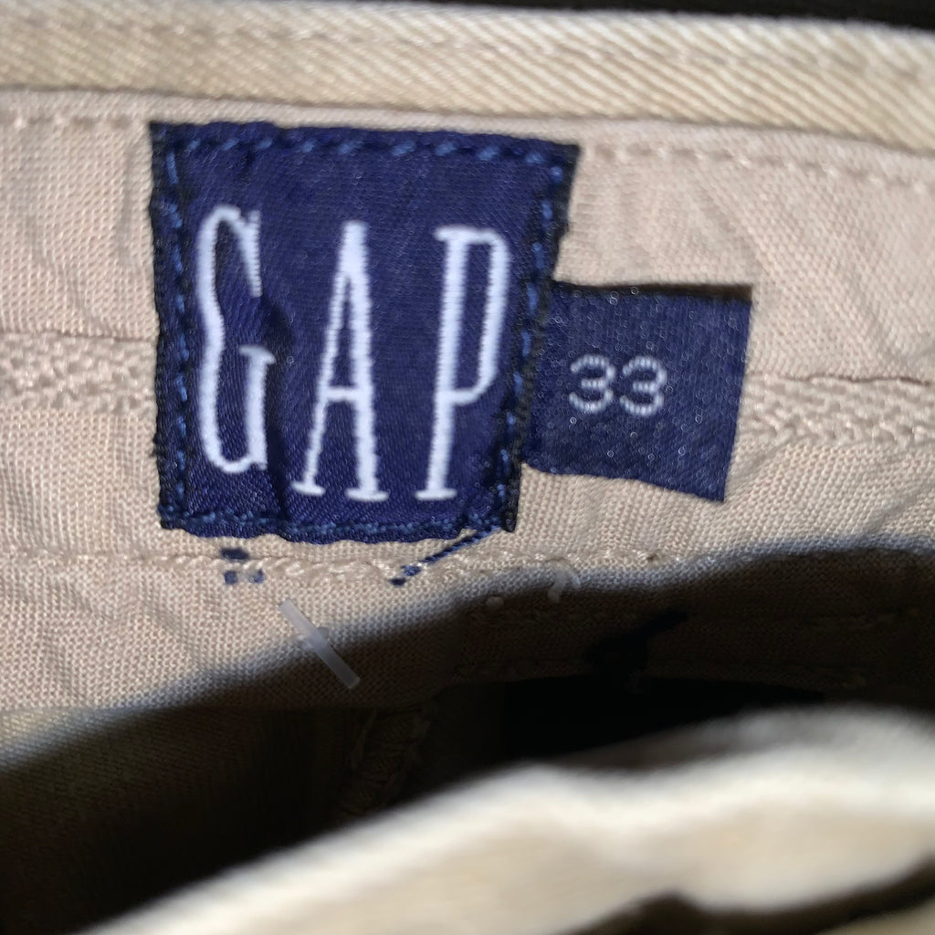 Vintage Gap Khaki Pleated Cotton Shorts: 31"