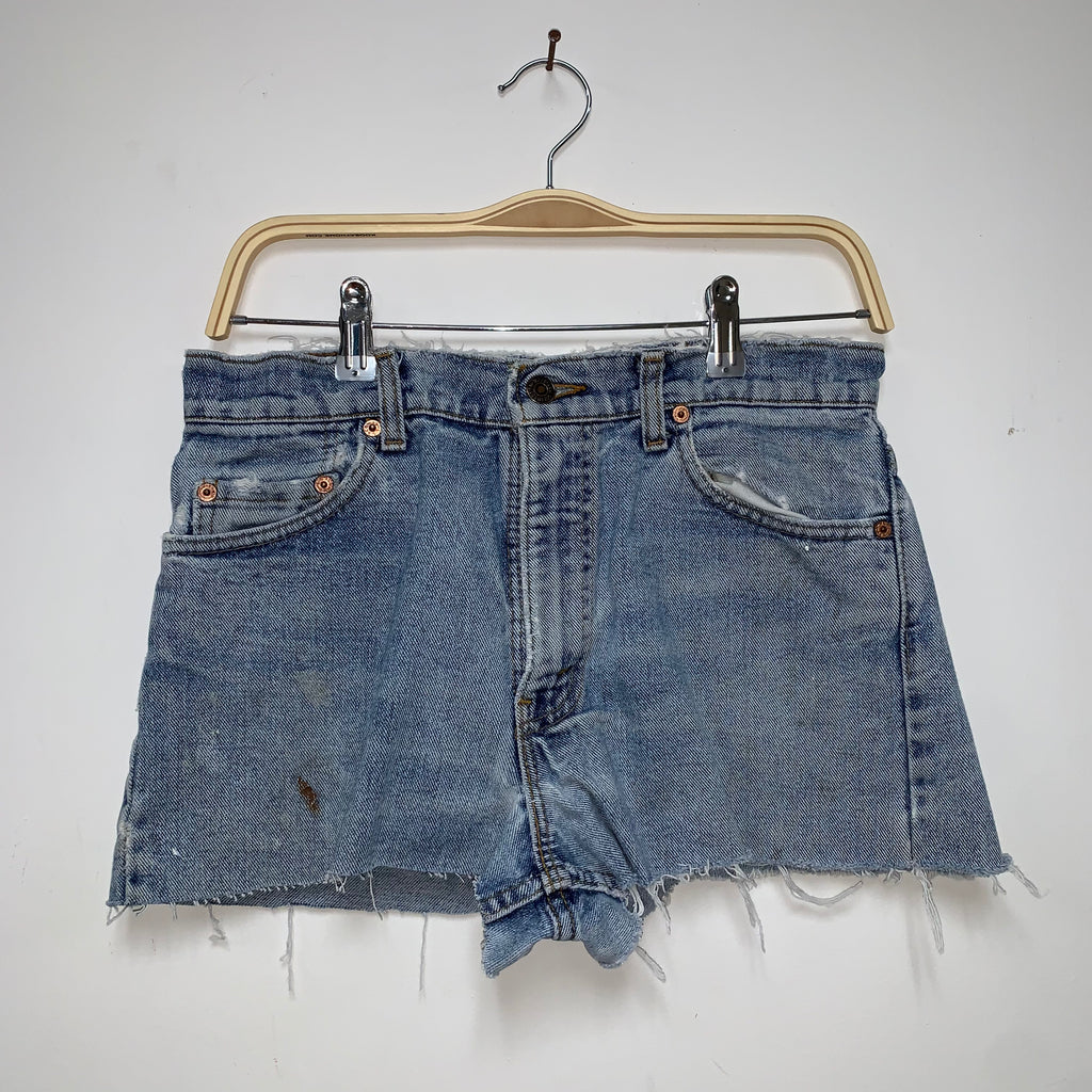 Vintage Levi's 550 Cut Off Denim Jean Shorts: 30"