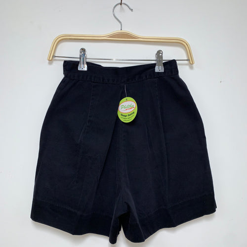 True Vintage Black Paddle and Saddle Sportswear Pocket Pleat Side Zip Short: 24"