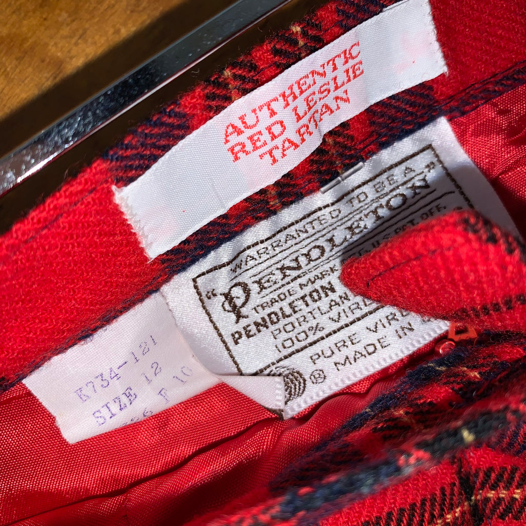 Vintage Pendleton Shorts Authentic Red Leslie Tartan Wool: 29"