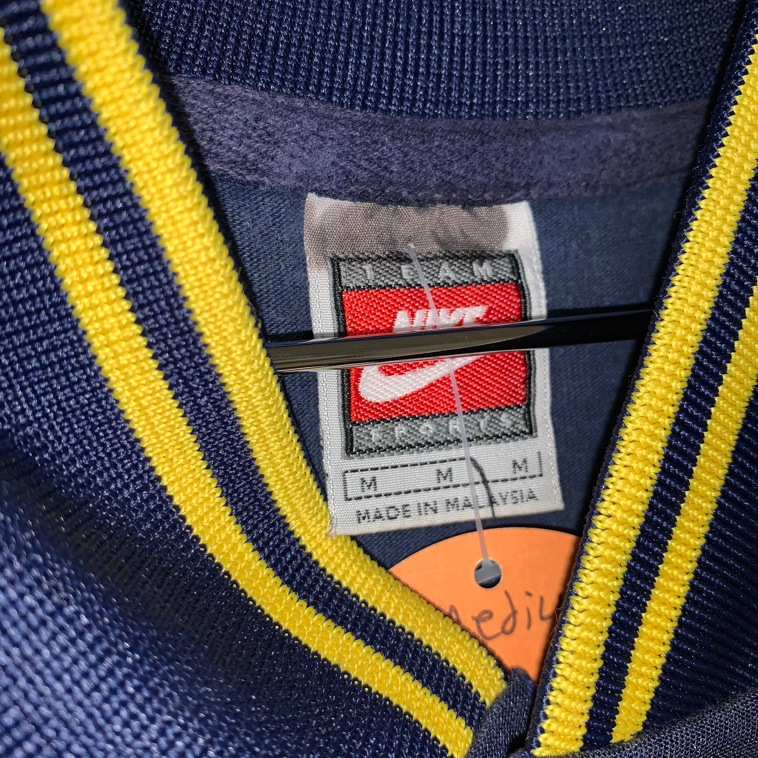 Vintage Nike Team University of Michigan Warm Up Basketball Jersey Shirt: Medium