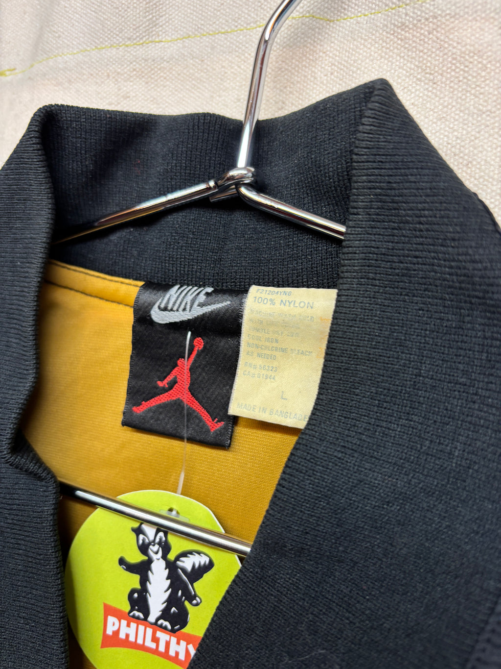 Vtg Nike Air Jordan 7 Zip 90's Black Red Windbreaker Jacket: Large