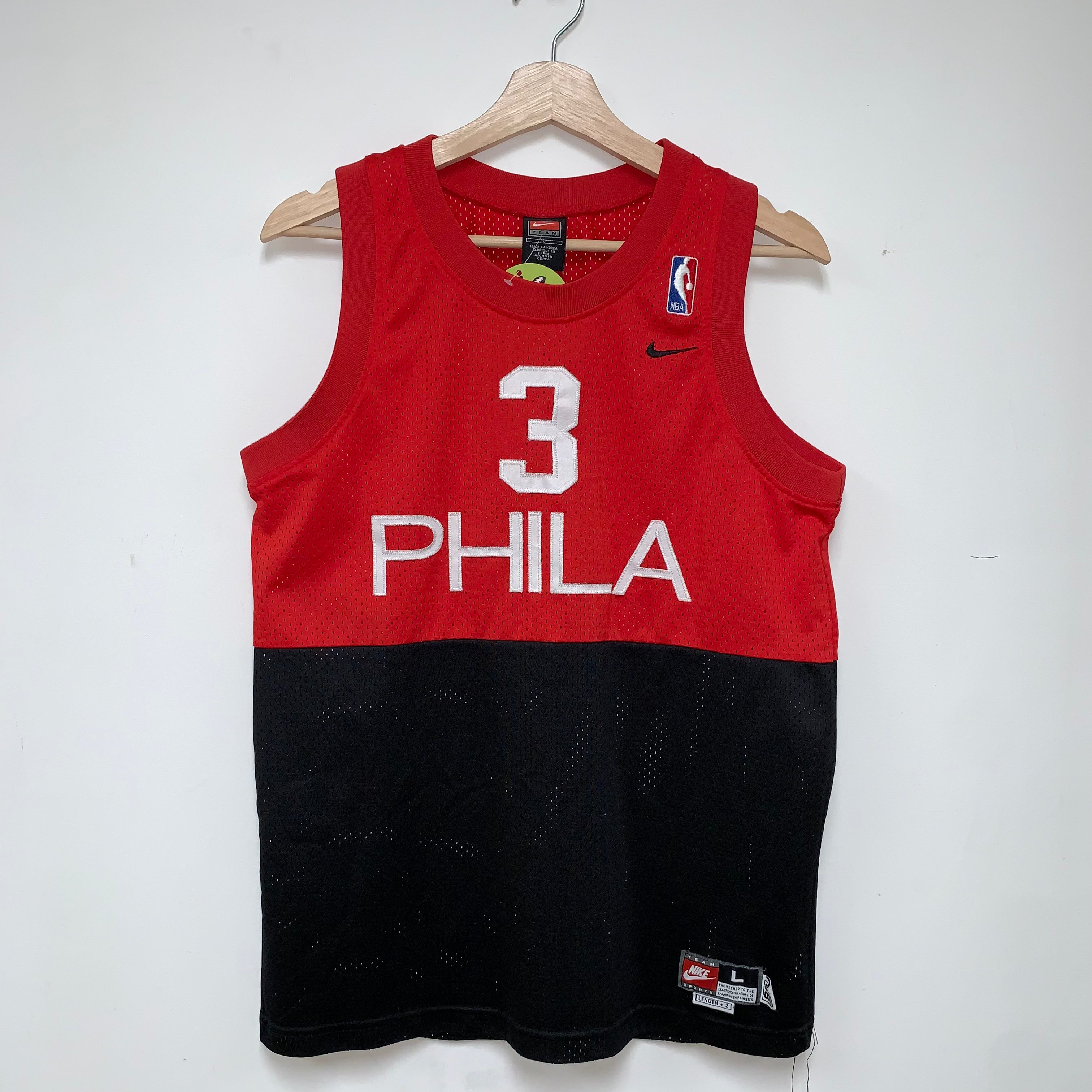 Vintage Allen Iverson 3 Phila Philadelpia 76ers Nike Team NBA Jersey: Youth Large
