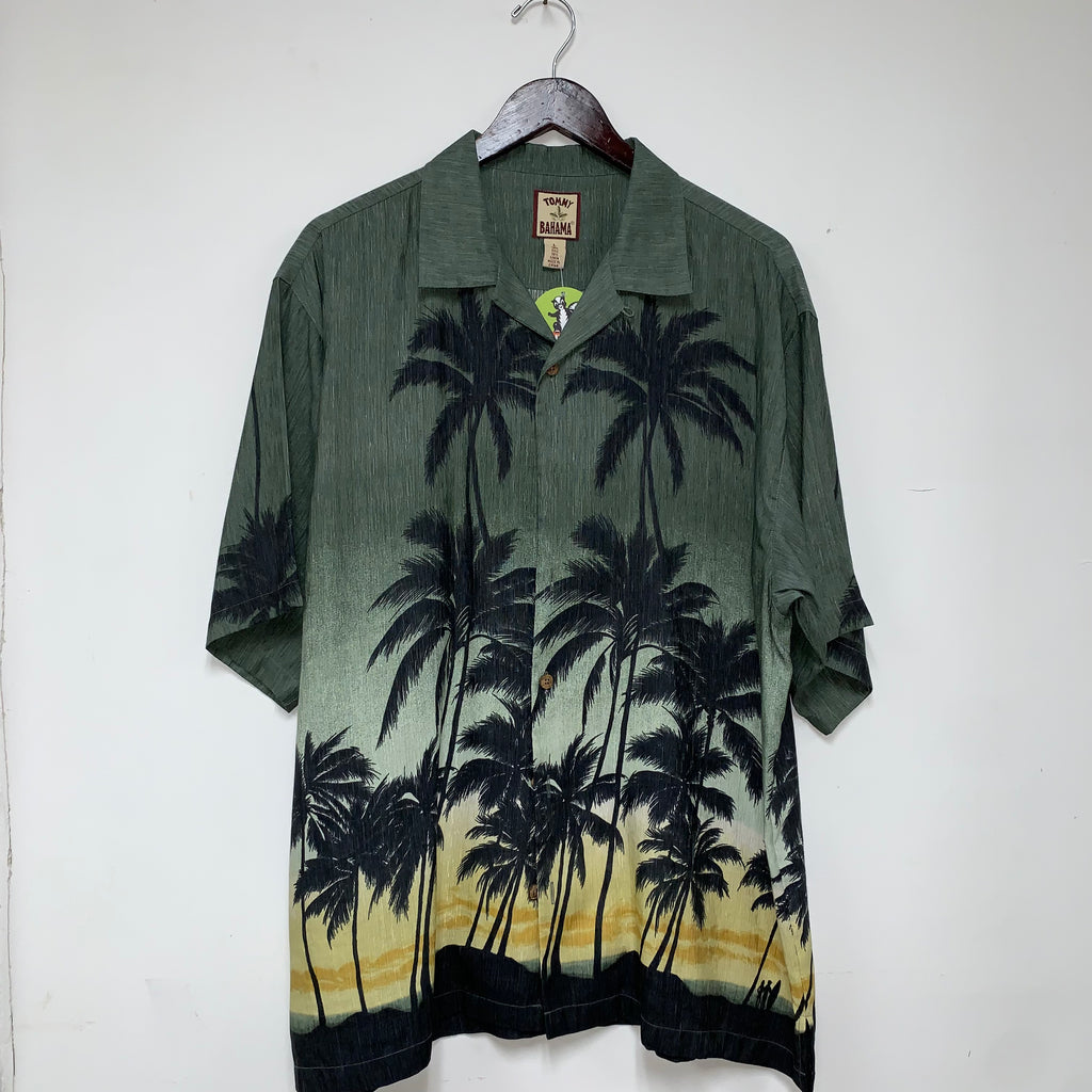 Vintage Tommy Bahama Palm Trees Hawaiian Silk Linen Button Up Shirt: Large