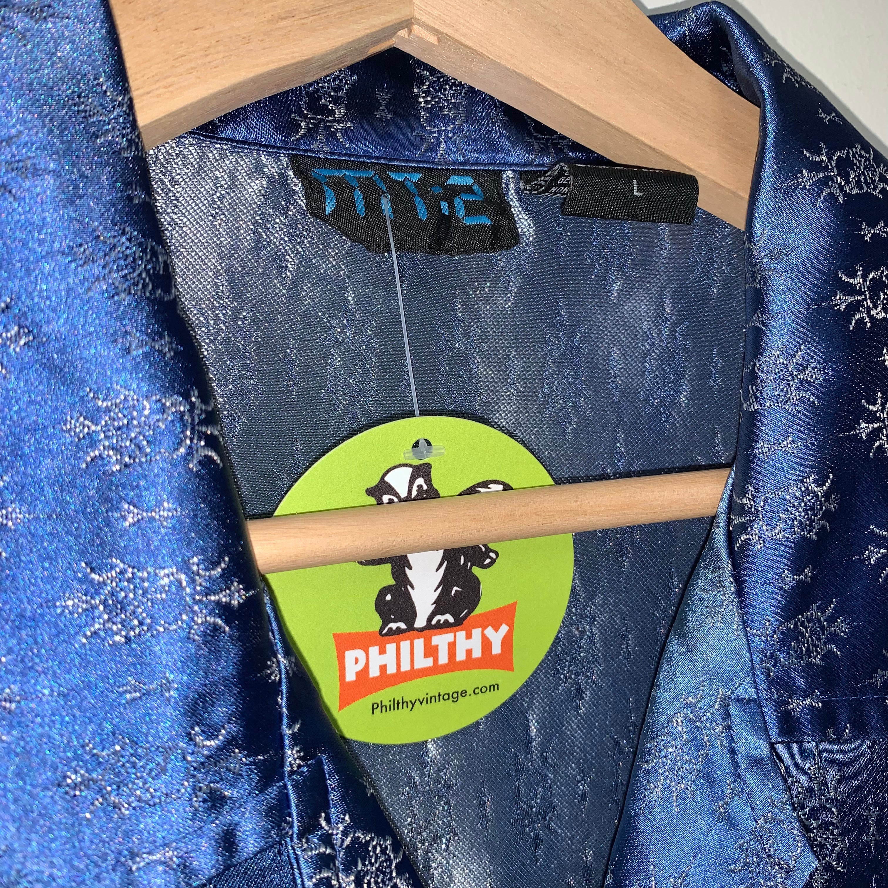Vintage Y2K Skull Blue MT:2 Button Up Shirt: Large