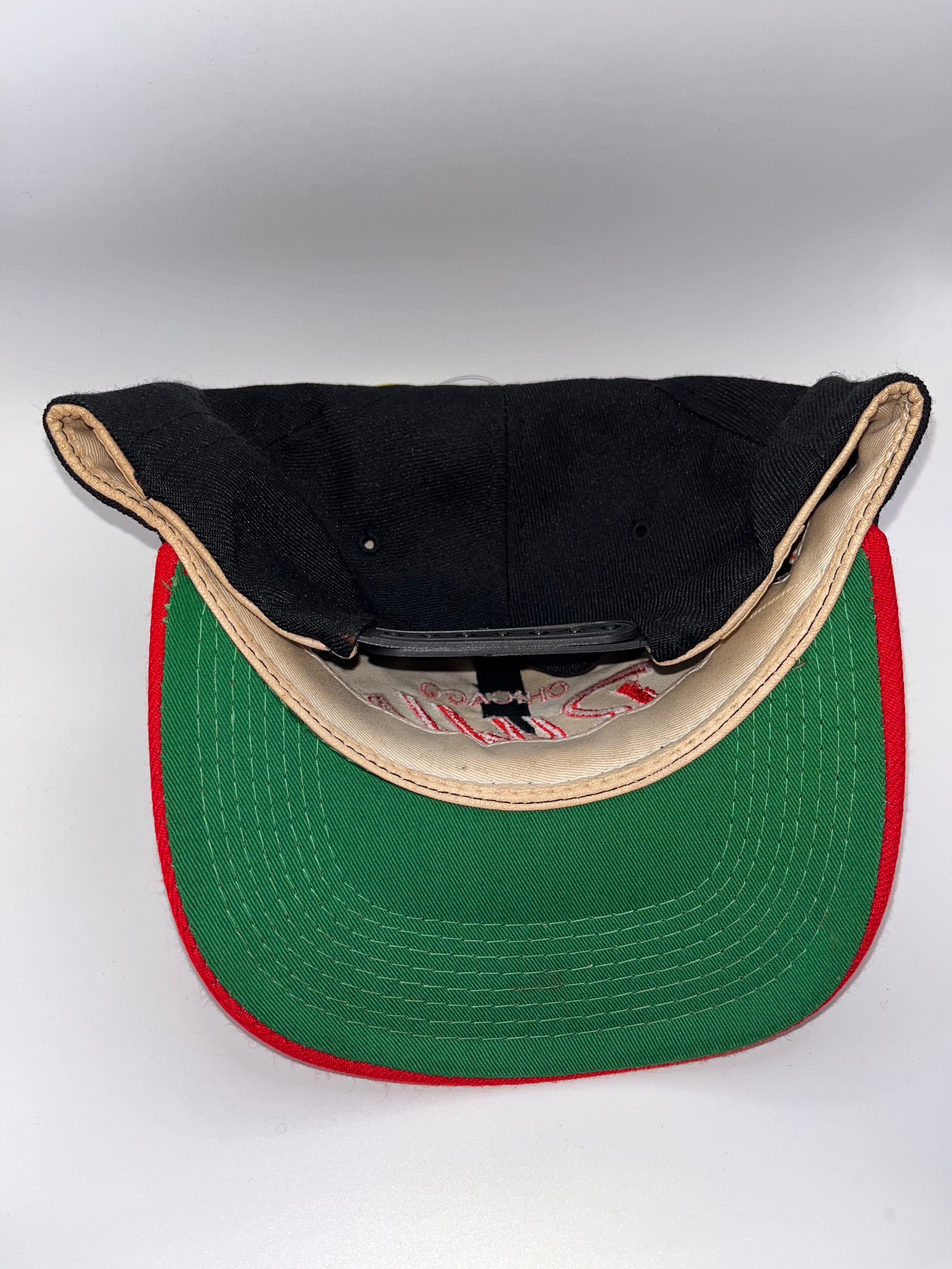 Vintage Chicago Bulls Script Black Red NBA Sports Specialties 90's Snapback Hat