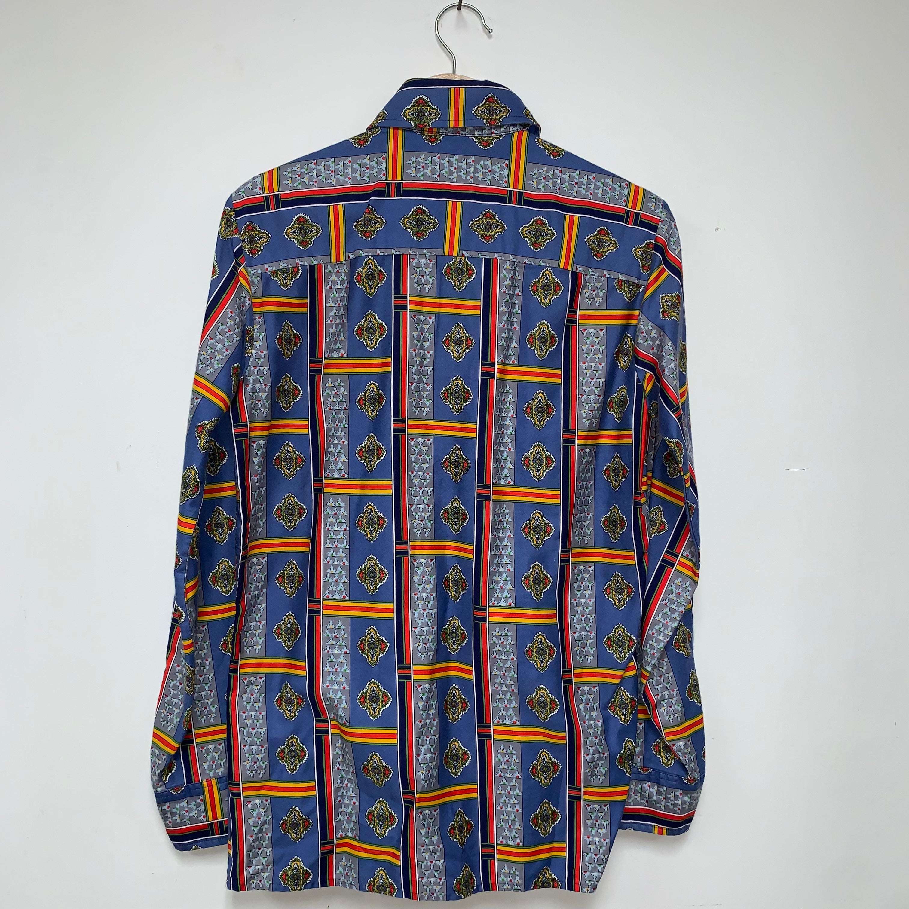 Vintage 70's Golden Arrow Bold Pattern Button Down Shirt: S