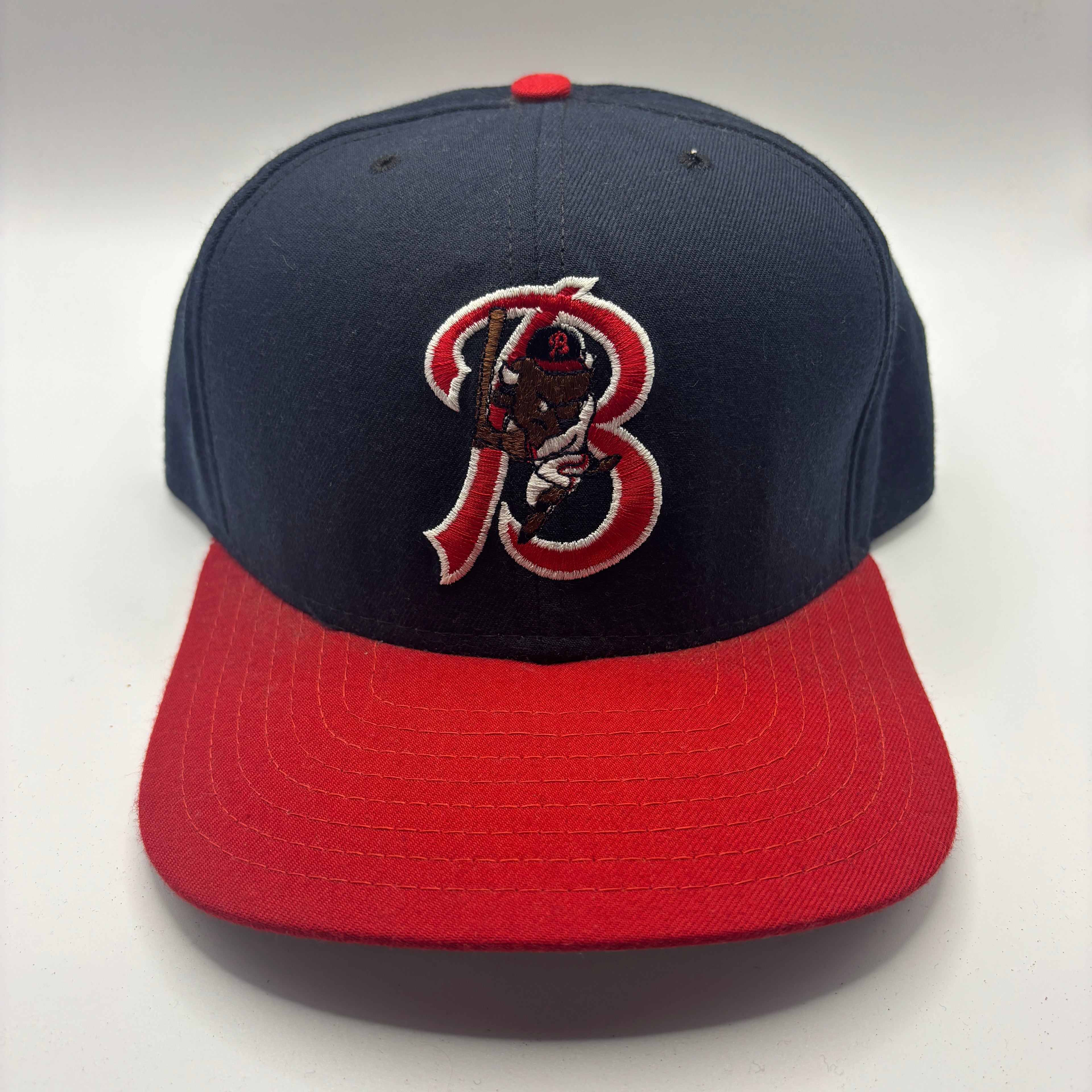 Vintage Buffalo Bisons MILB Minor League Baseball Navy Red New Era Snapback Hat