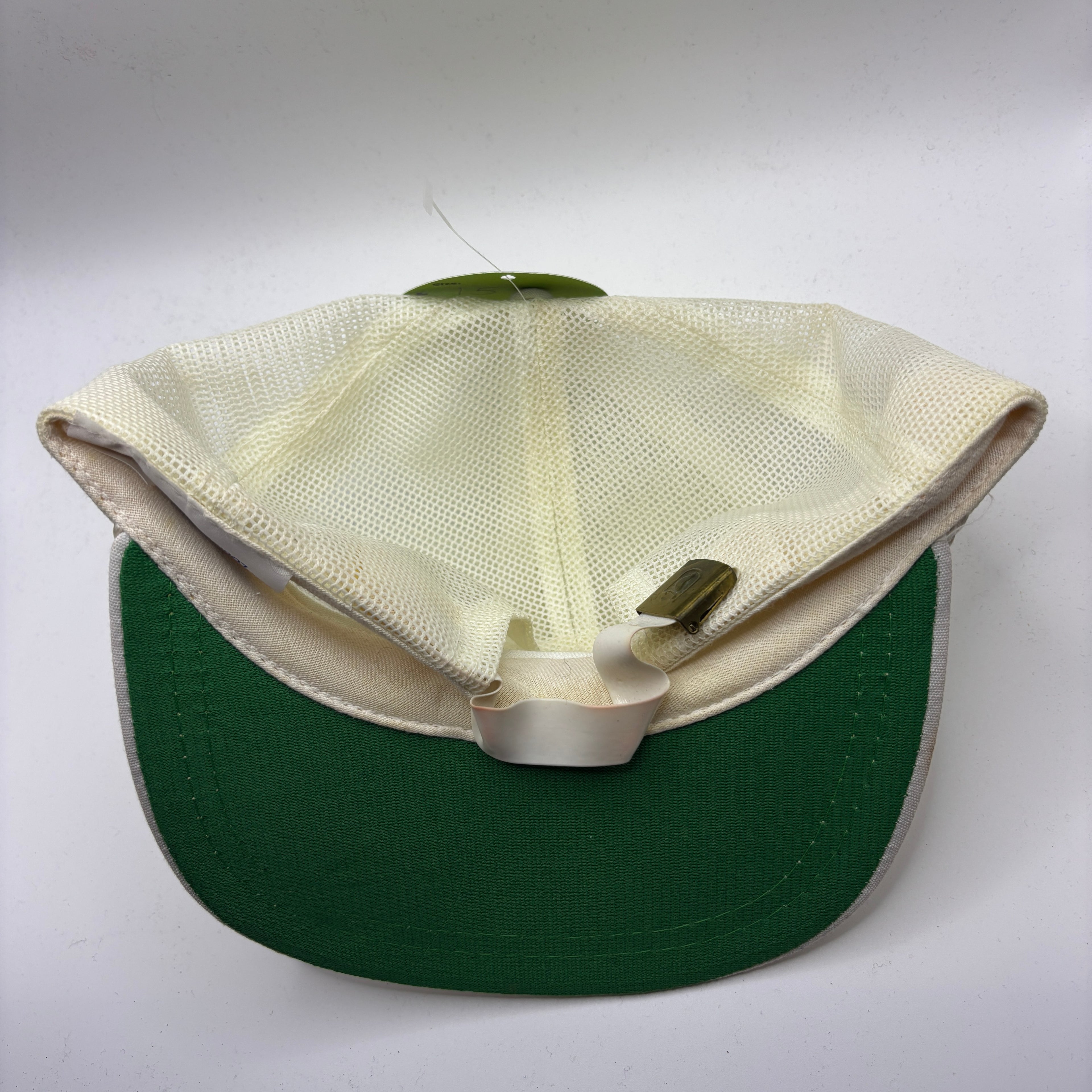 Vintage Myers International Midways Amusements Scrambled Eggs White Gold All Mesh Patch Strapback Hat