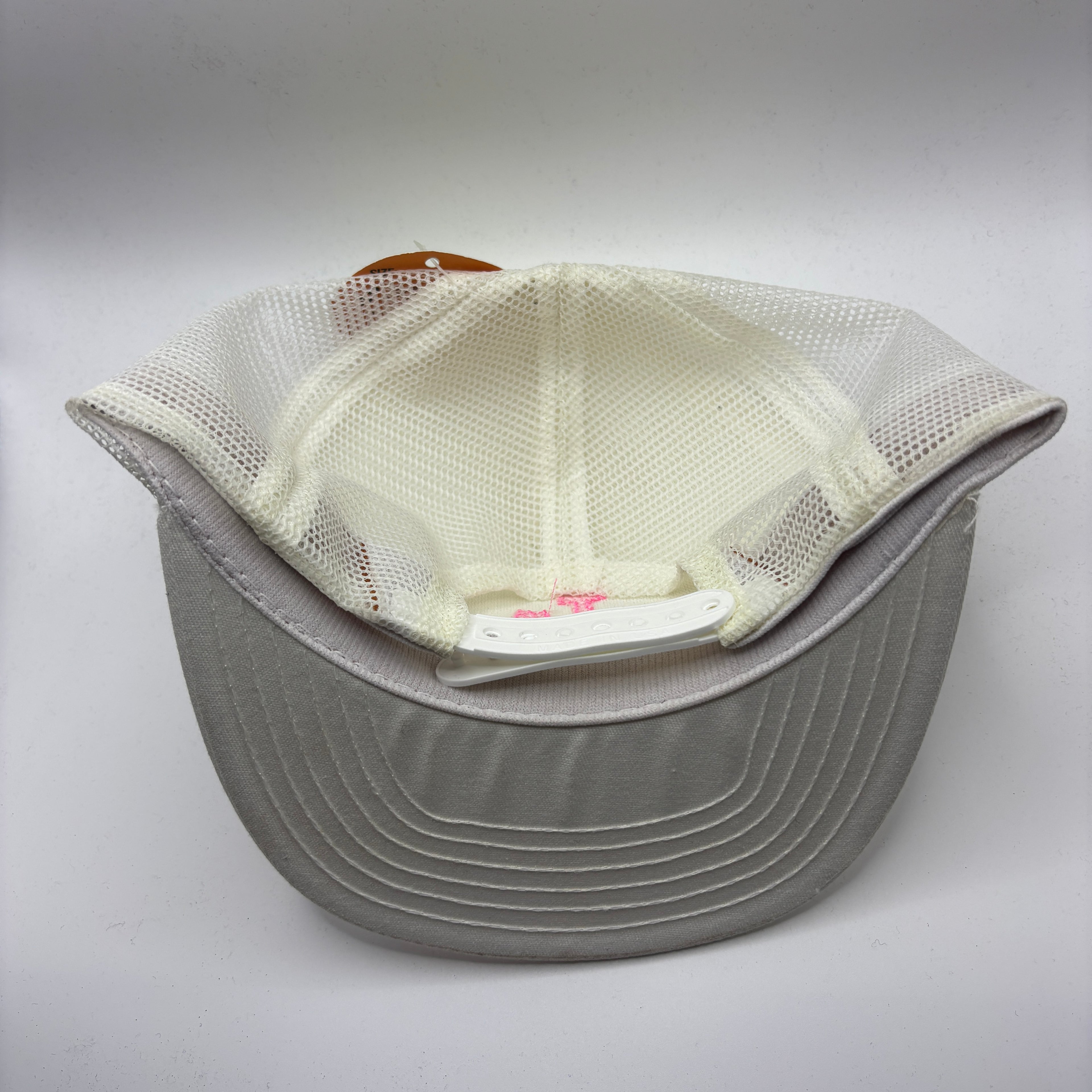 Vintage Los Angeles Dodgers LA White Pink Snapback Mesh Trucker Snapback Hat