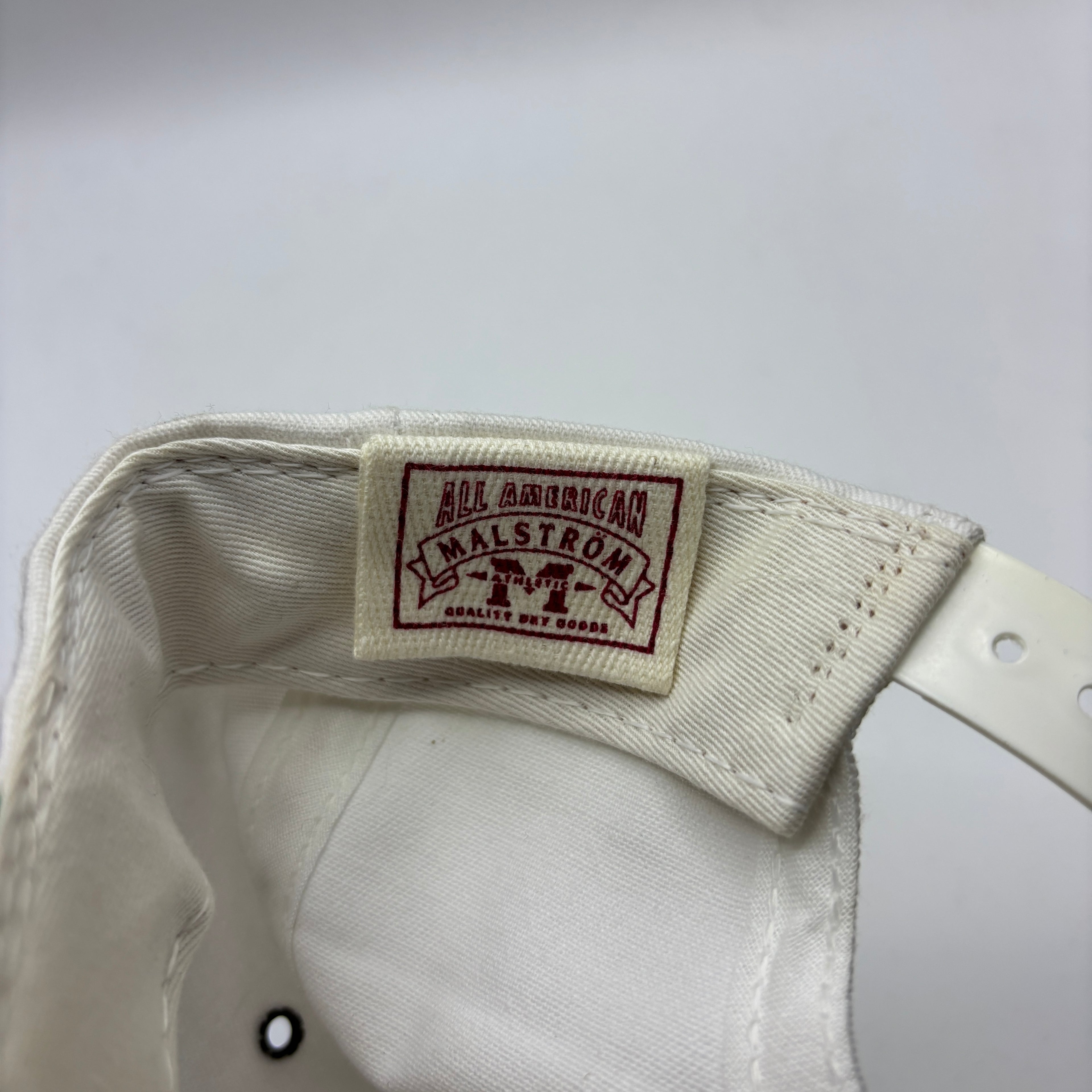 Vintage New York Yankees NY Gradient Red White Snapback Hat