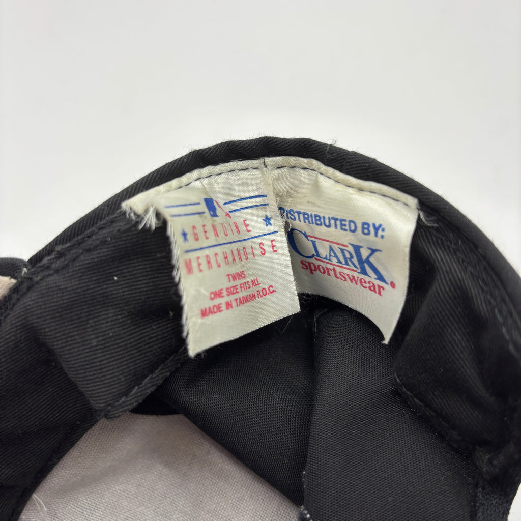 Vintage Chicago White Sox MLB Black Clark Snapback Hat