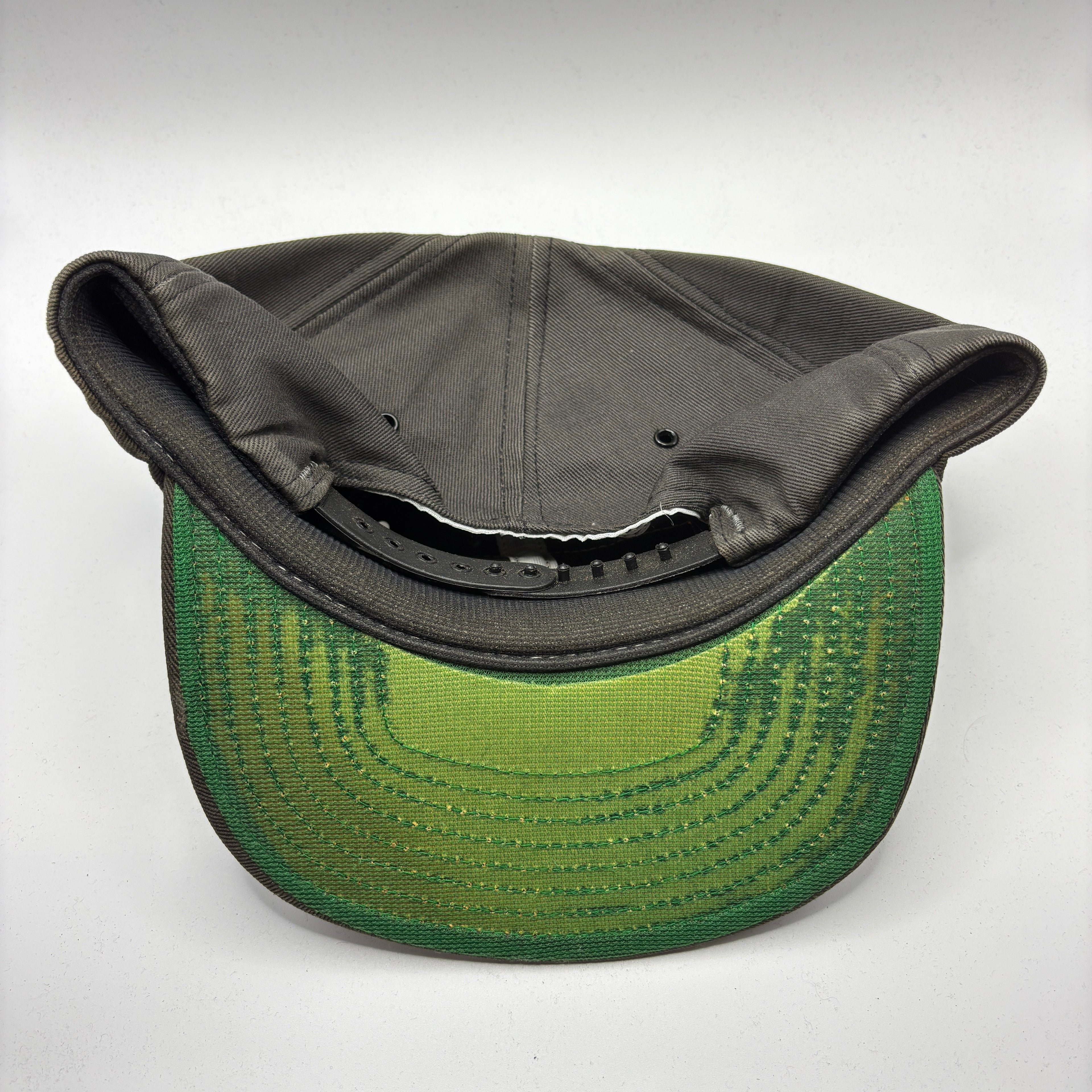 Vintage NASCAR Buddy Baker 80's Racing Patch BlackTrucker Snapback Hat