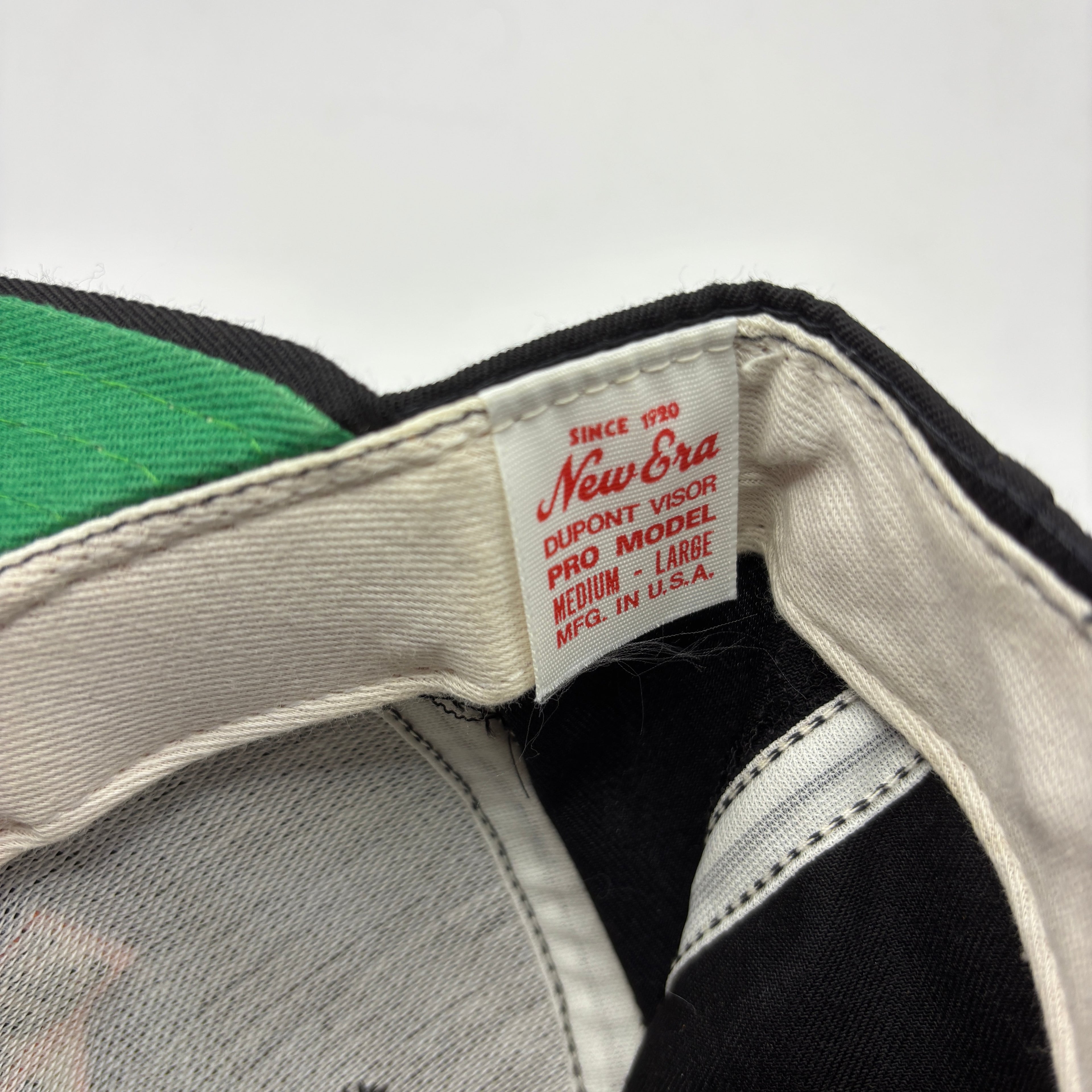 Vintage National Baseball Hall of Fame Cooperstown NY Black New Era Snapback Hat