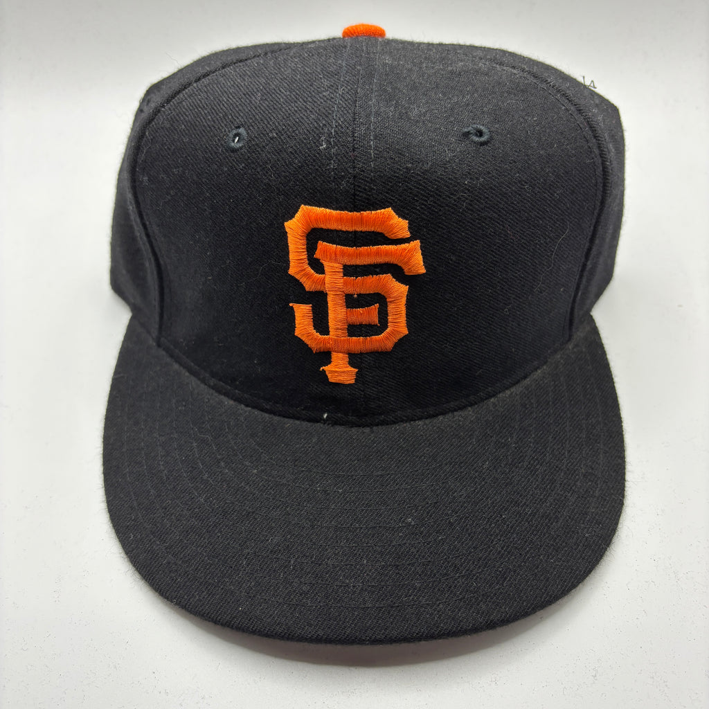 Vintage San Fransisco Giants MLB Black New Era Diamond Pro Model Wool Fitted Hat: 7