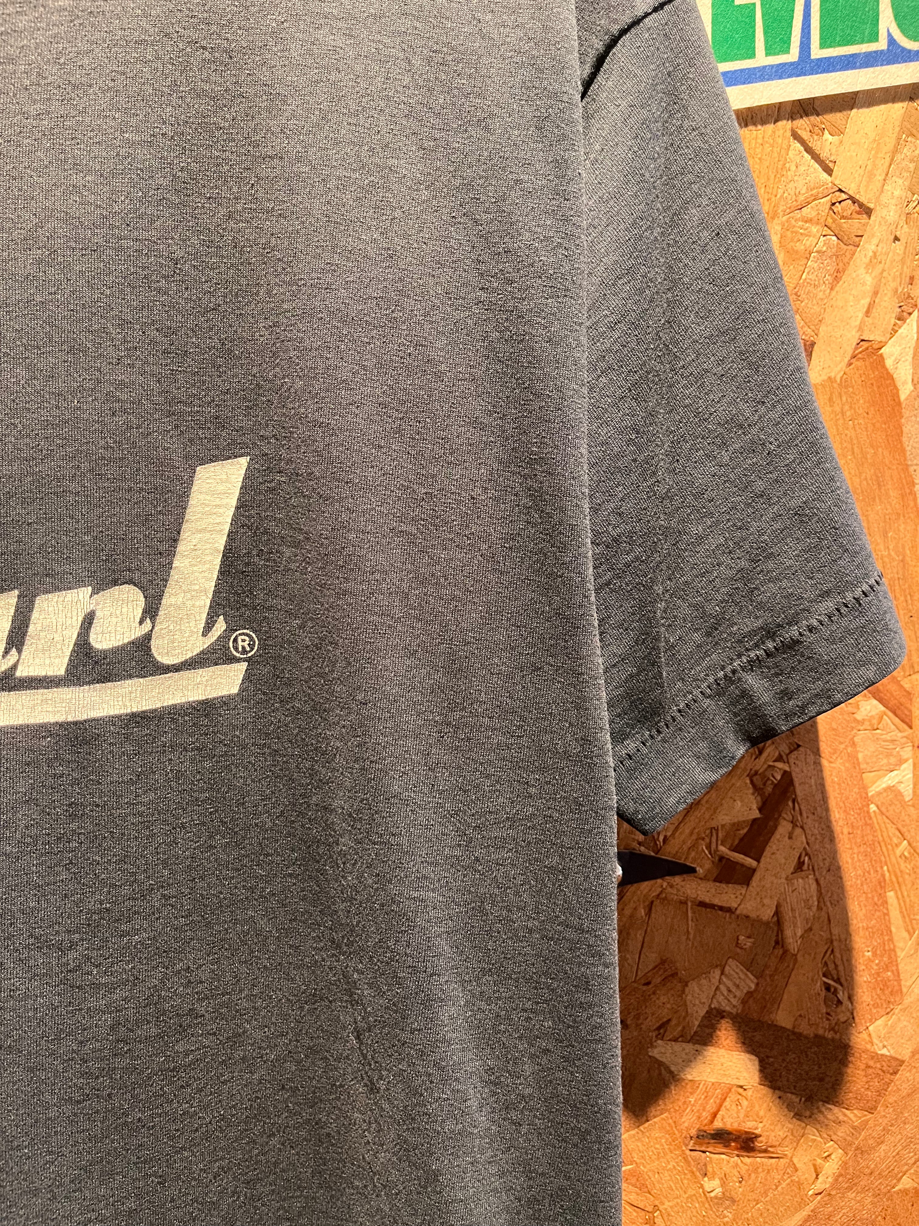Vintage Pearl The Best Reason to Play Drums Black 90's Music Instrument T-Shirt: Large