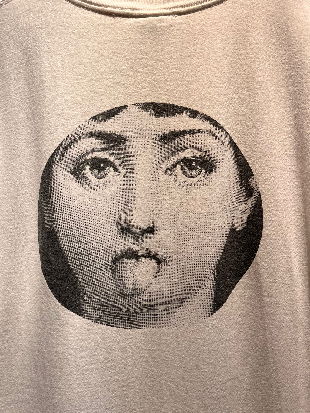 Vtg Fornasetti Graphique De France Art Winky Face Tounge Out White T-Shirt: Large