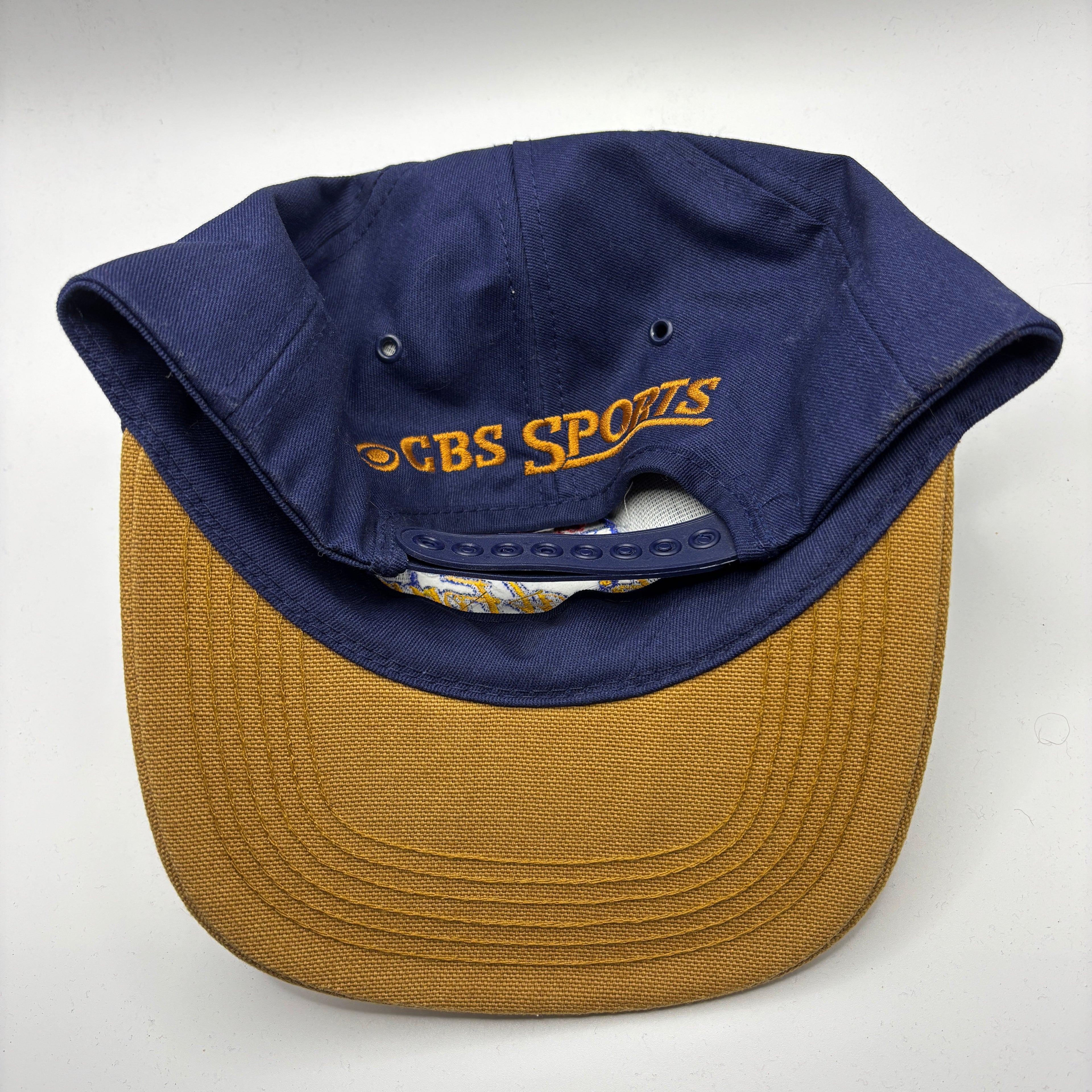 Vintage Seattle Road To The Final Four NCAA Basketball Navy Tan CBS Sports K Products Snapback Hat