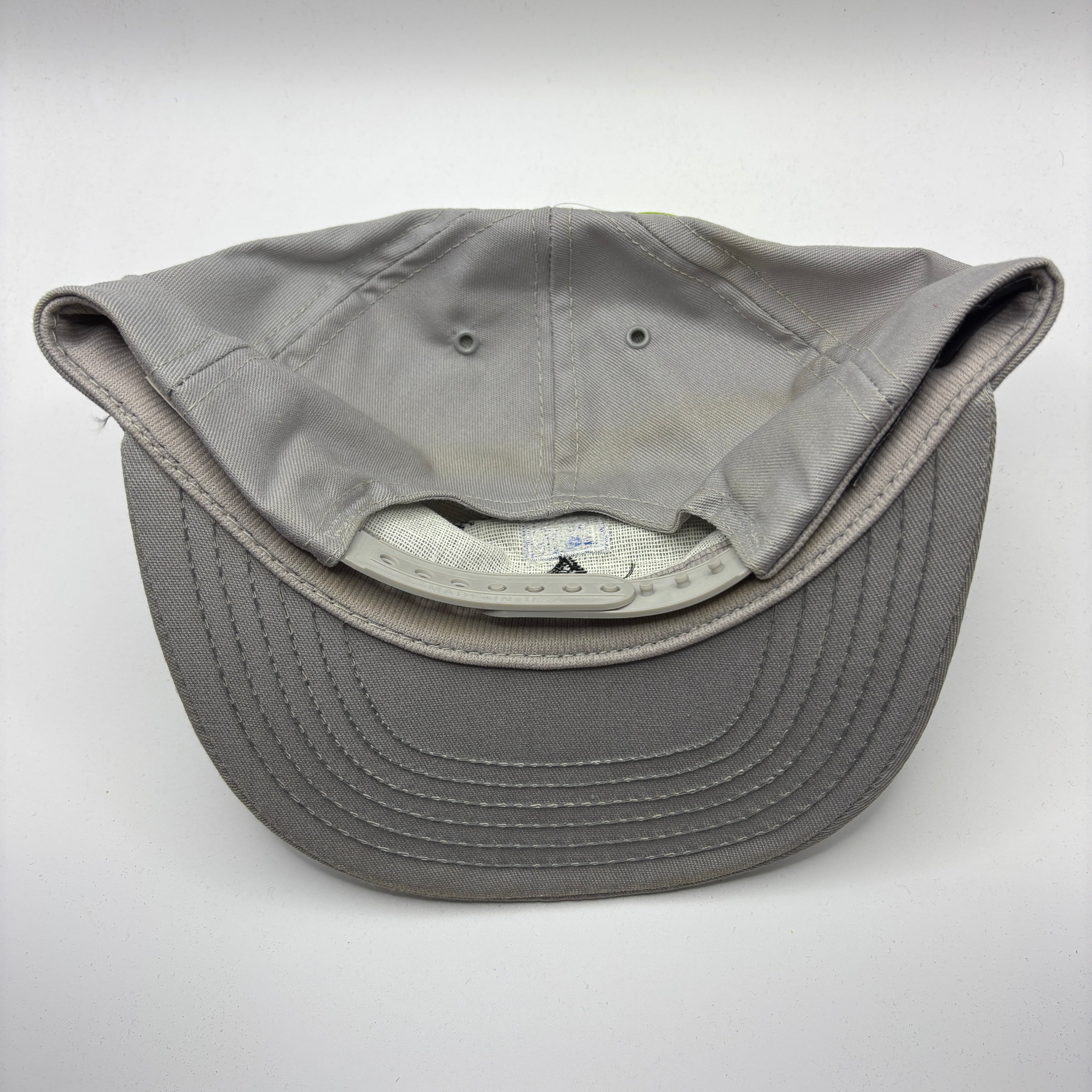 Vintage Dale Earnhardt GM Parts NASCAR Racing Grey Snapback Hat