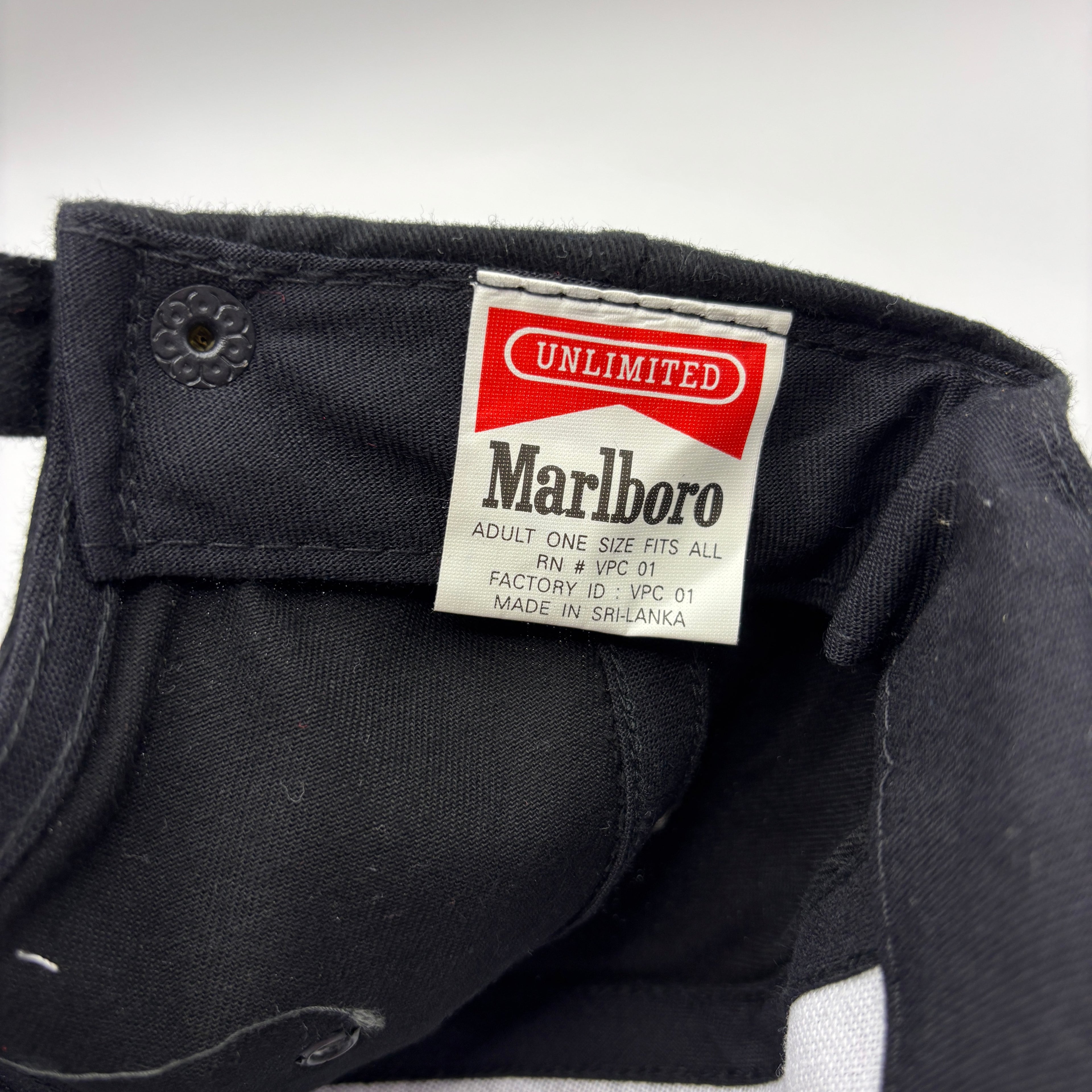 Vintage Marlboro Unlimited Gear Cigarettes NWT Black Strapback Hat