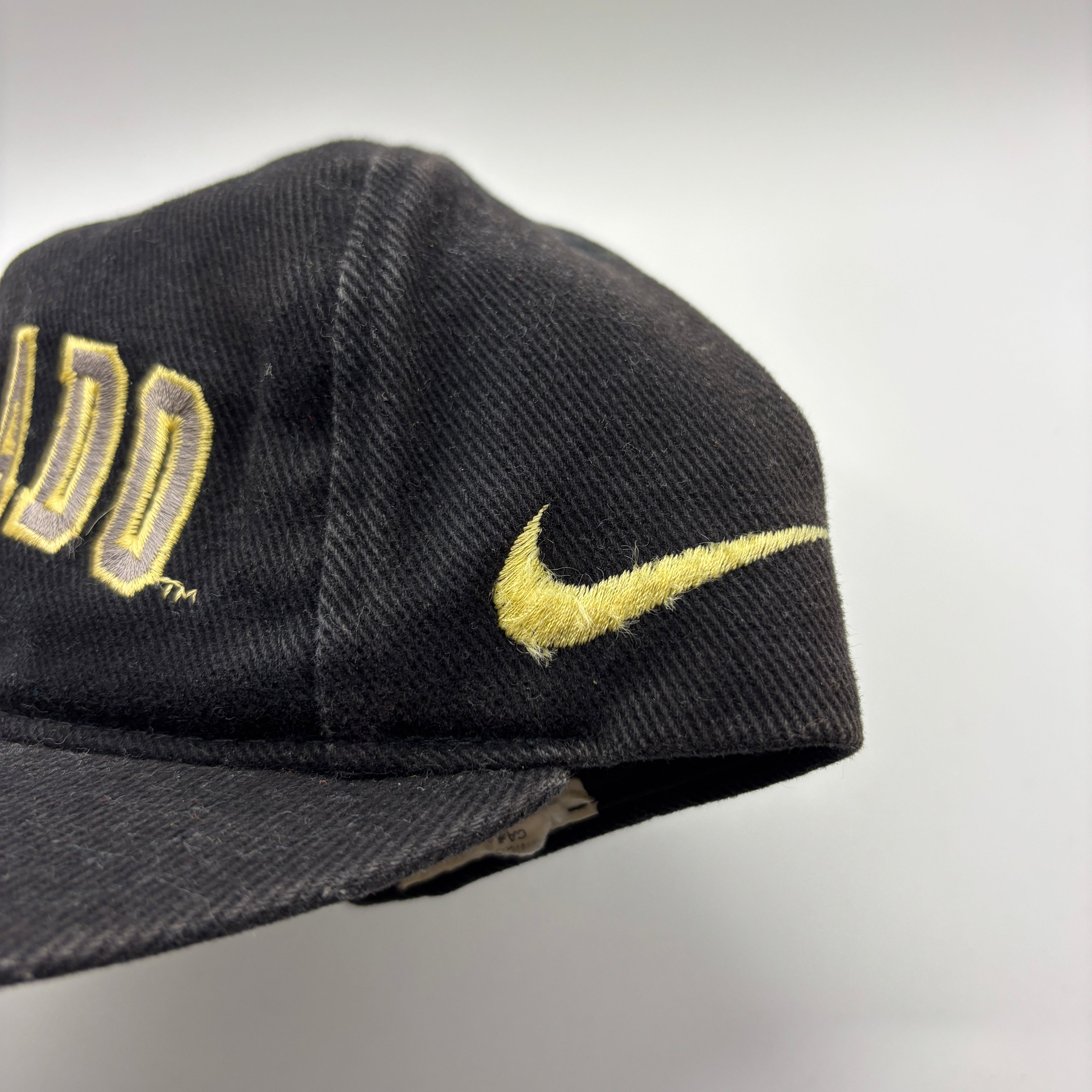 Vintage Nike Team Sports Colorado University CU Boulder Black Snapback Hat