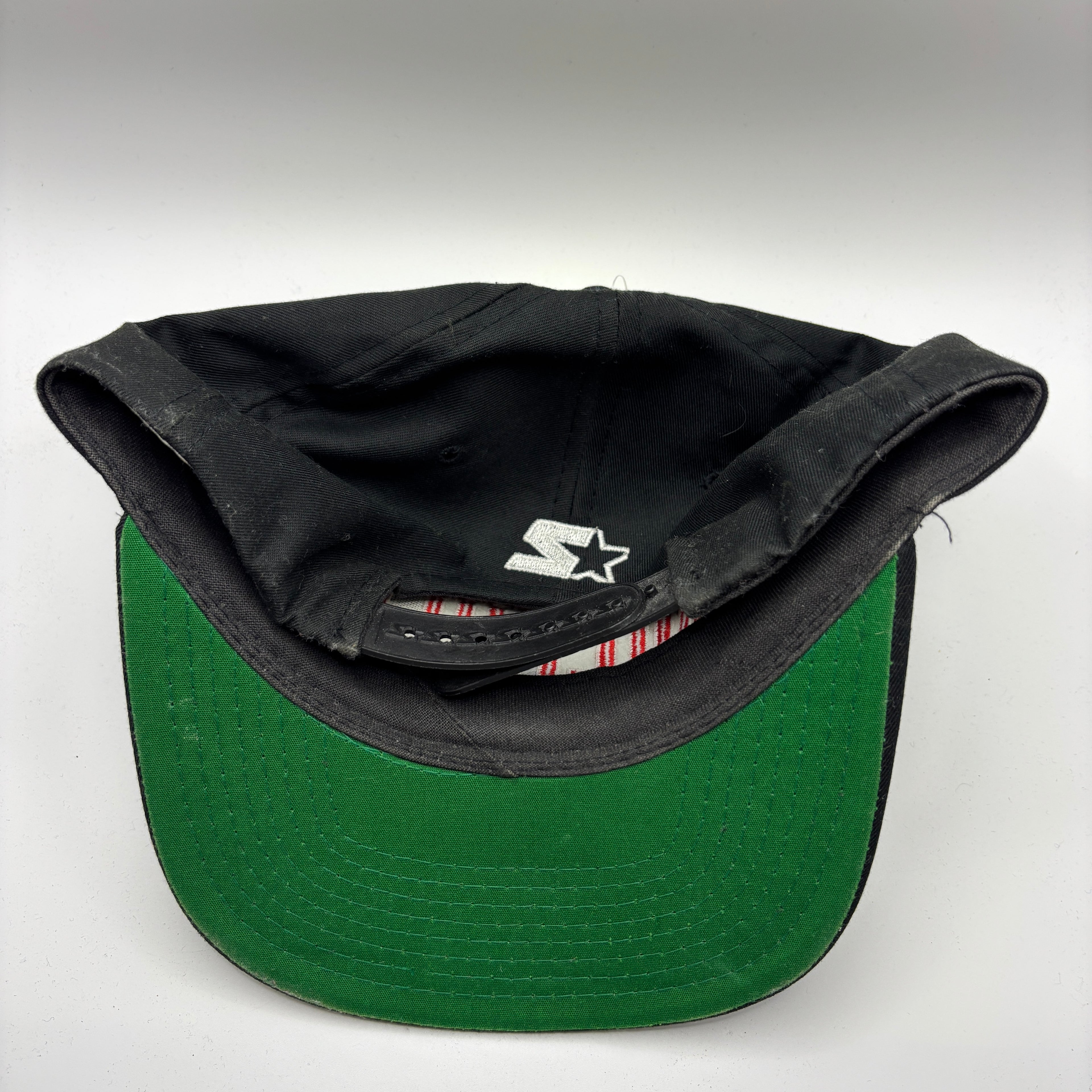 Vintage University of Louisville Cardinals Arch Starter Black Snapback Hat