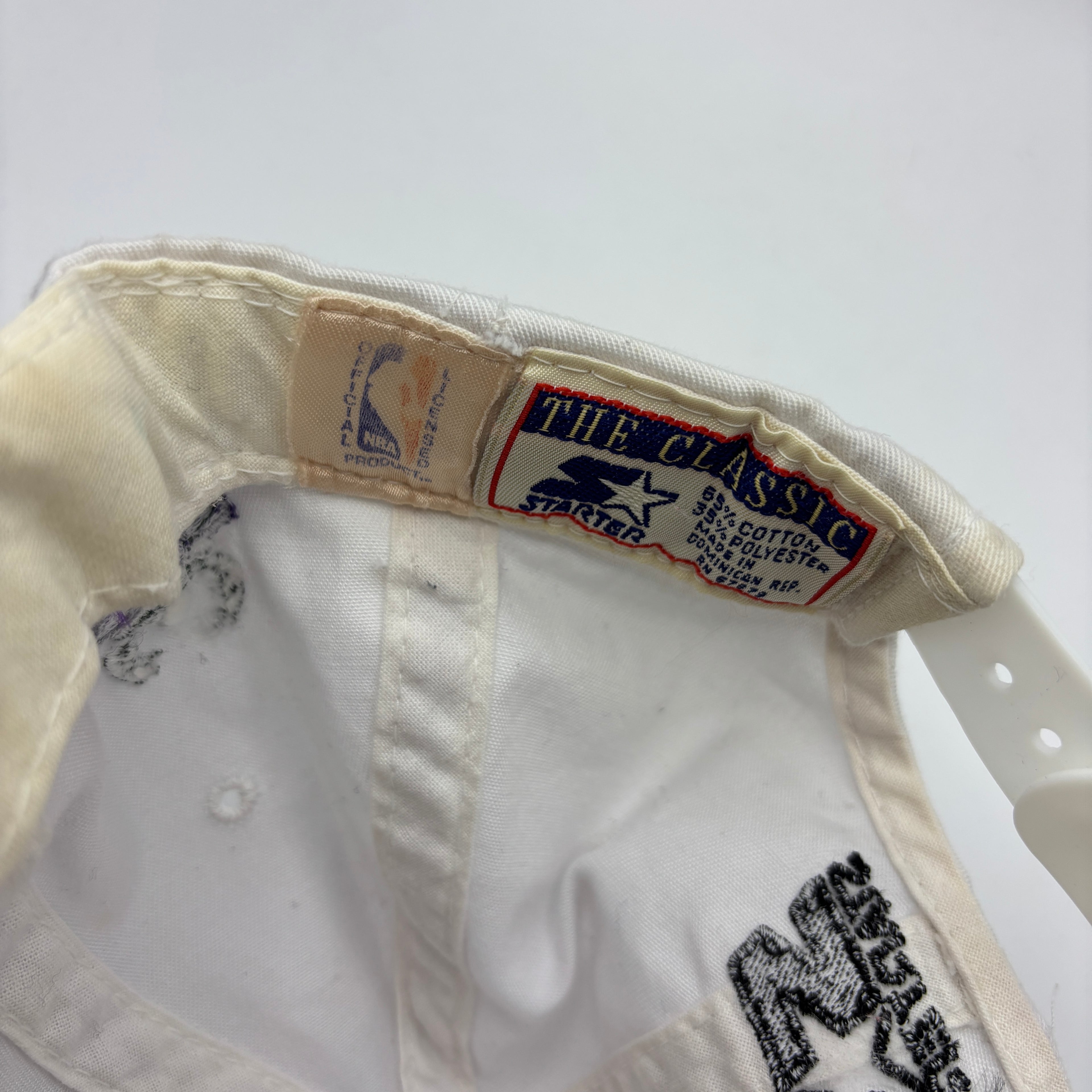 Vintage Milwaukee Bucks NBA Starter White Snapback Hat