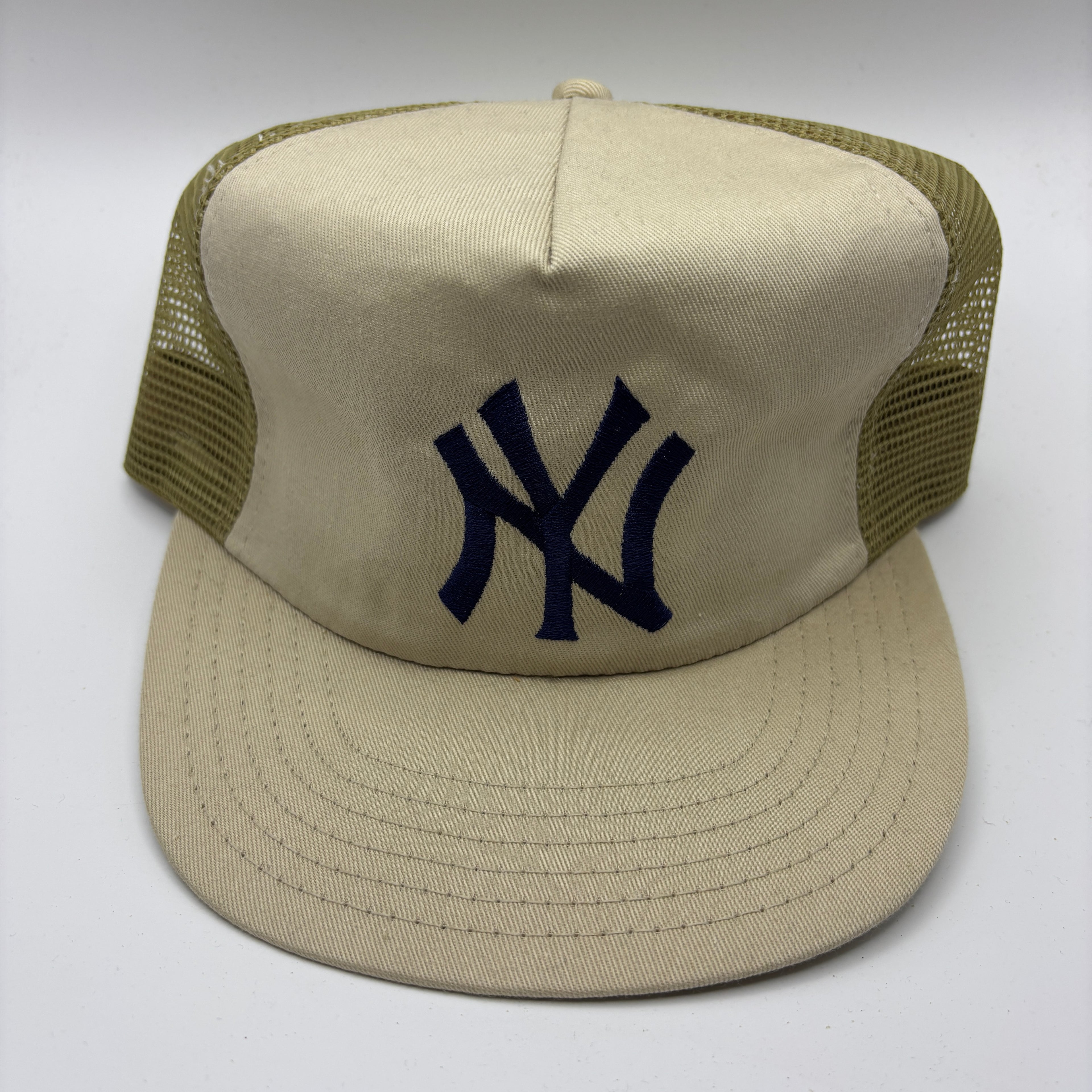 Vintage New York Yankees NY Tan Navy Mesh Trucker Snapback Hat