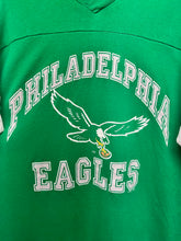 Load image into Gallery viewer, Vintage Philadelphia Eagles NFL Football T-Shirt: XL
