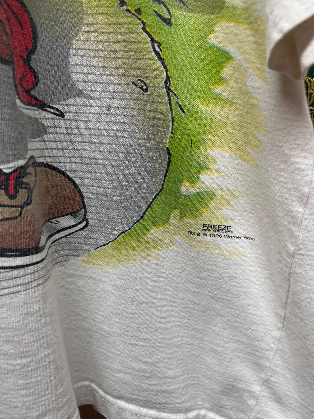 Vintage Looney Tunes FREEZE All Over Print Hangin' In The Heartland Taz T-Shirt: 2XL