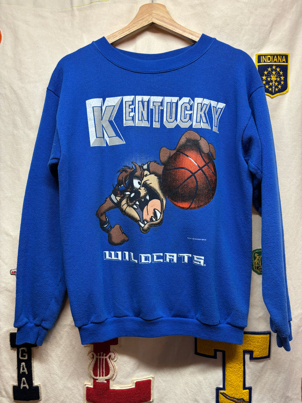 Vintage University of Kentucky Wildcats Basketball UK Taz Blue Crewneck Sweatshirt: Small