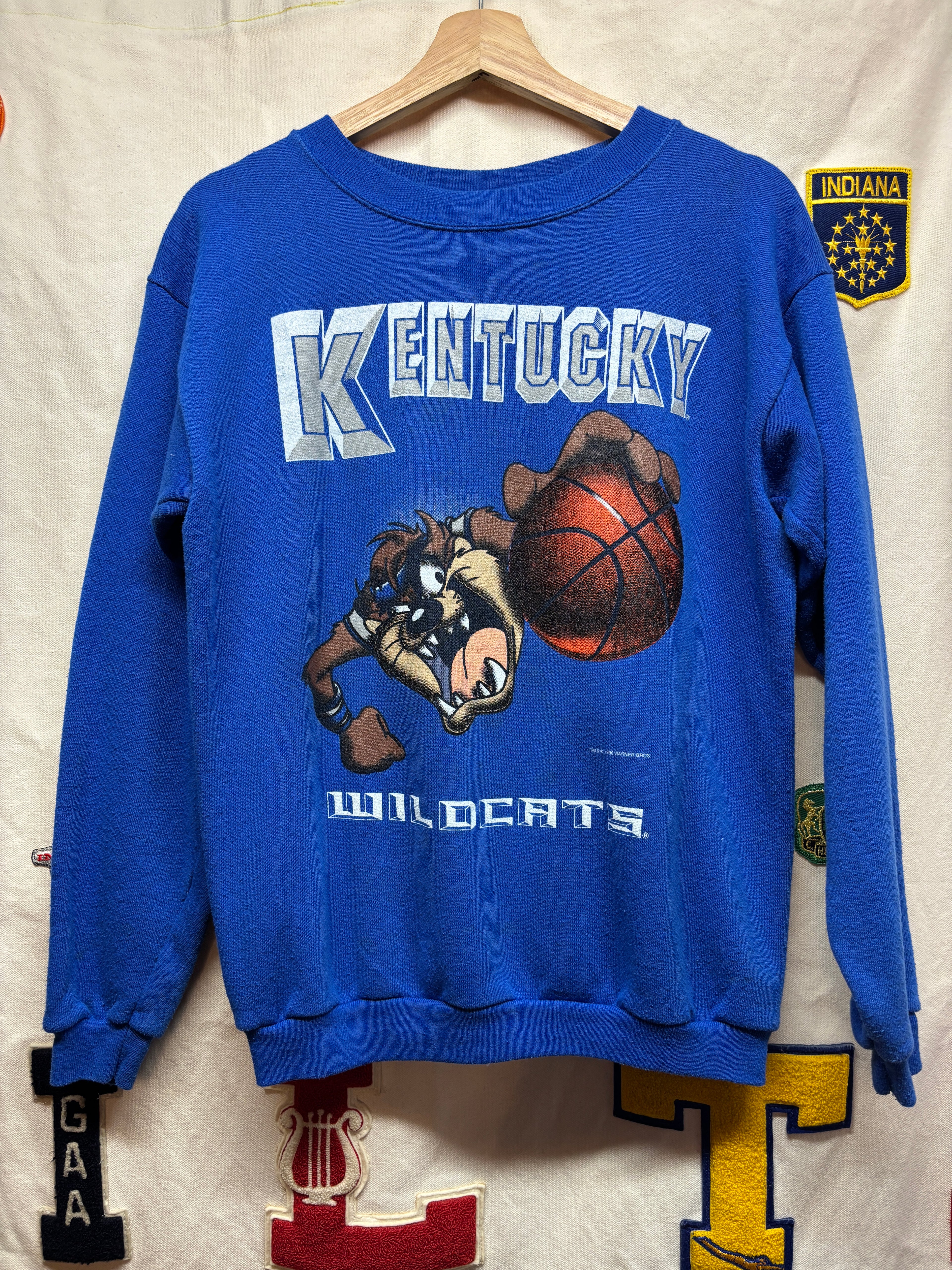 Vintage University of Kentucky Wildcats Basketball UK Taz Blue Crewneck Sweatshirt: Small