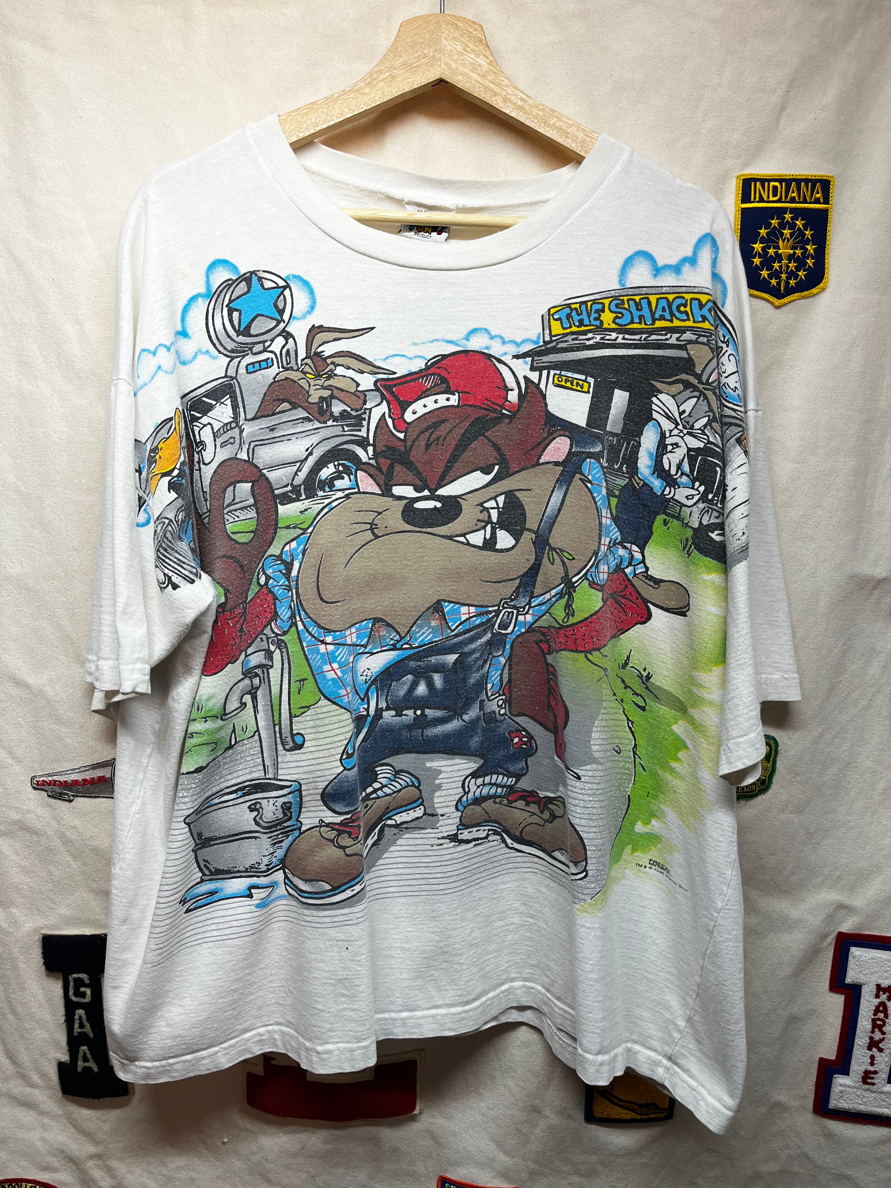 Vintage Looney Tunes FREEZE All Over Print Hangin' In The Heartland Taz T-Shirt: 2XL