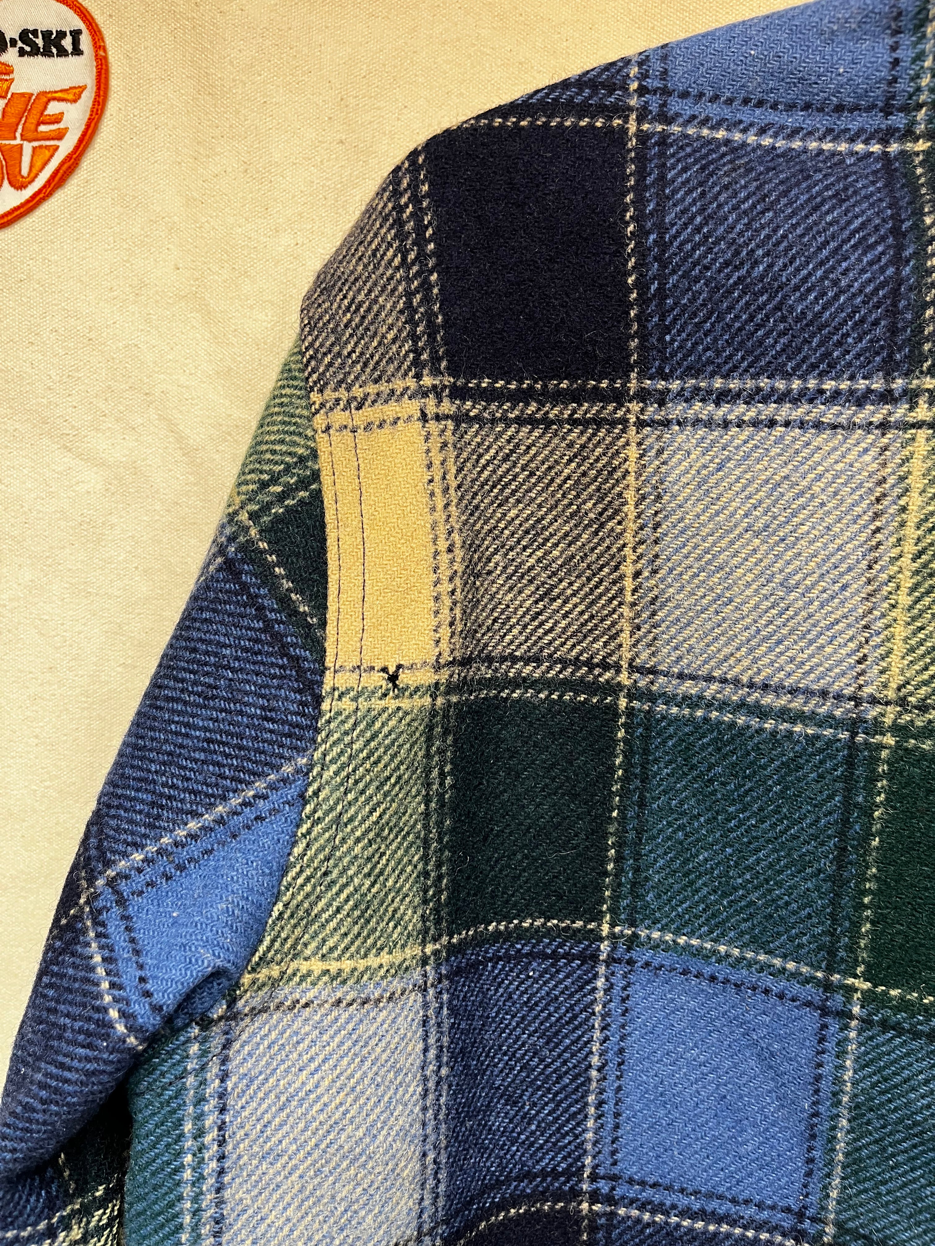 Vintage Pendelton Green/Blue Plaid Wool 70's Shirt Jacket: Medium