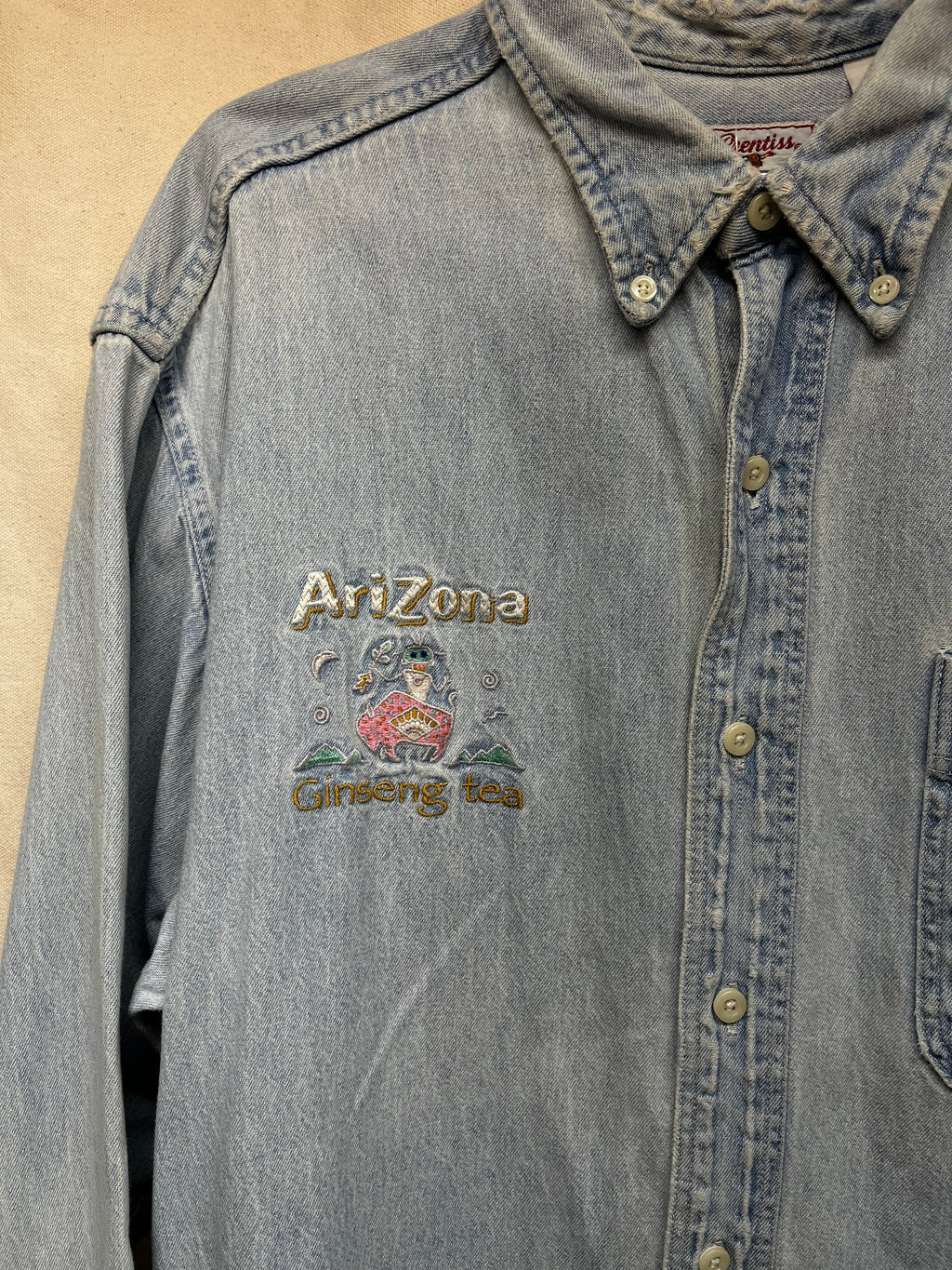 Vintage Arizona Ginseng Tea Embroidered Denim Button Up Prentiss Shirt: Large