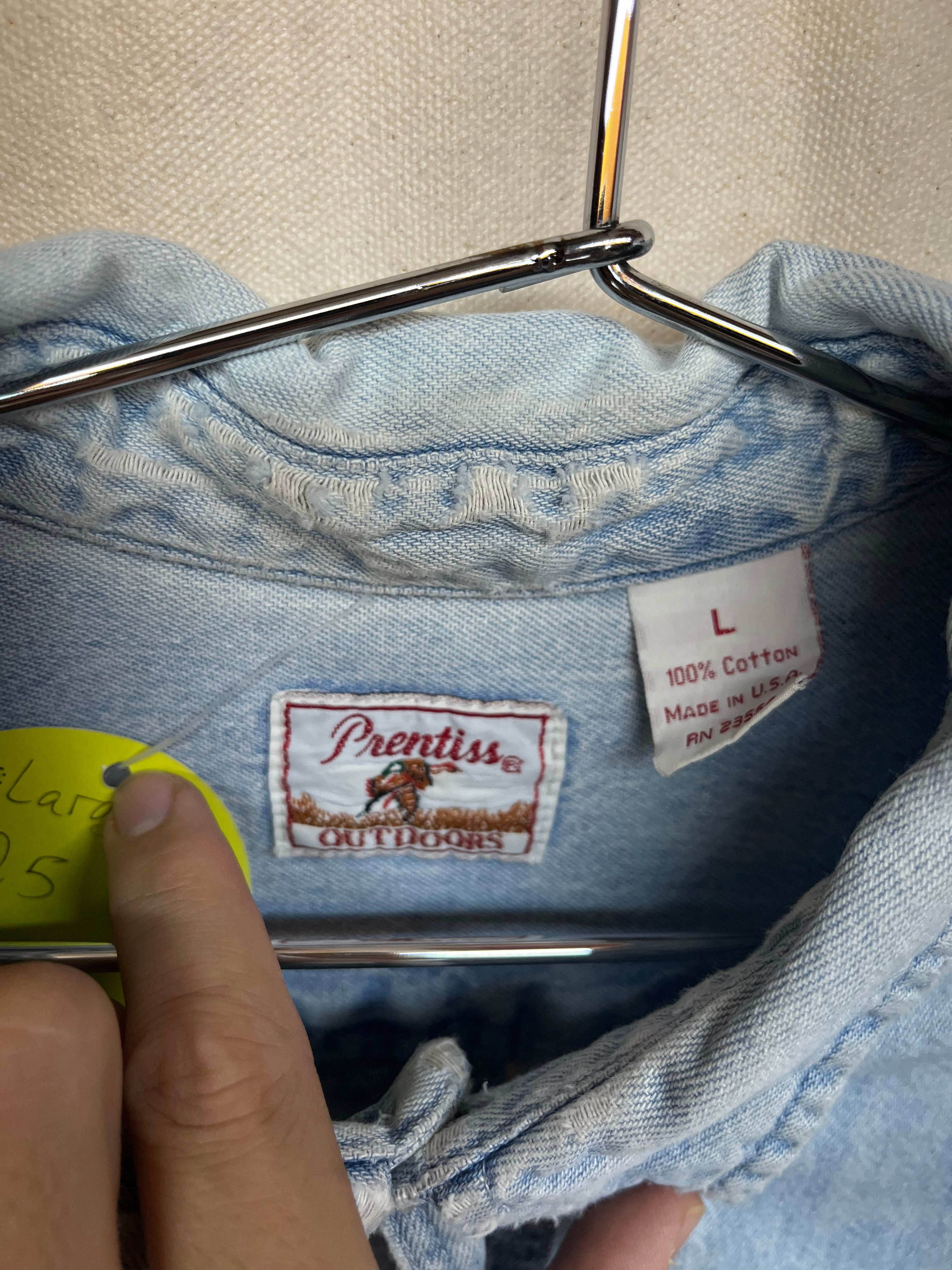 Vintage Arizona Ginseng Tea Embroidered Denim Button Up Prentiss Shirt: Large